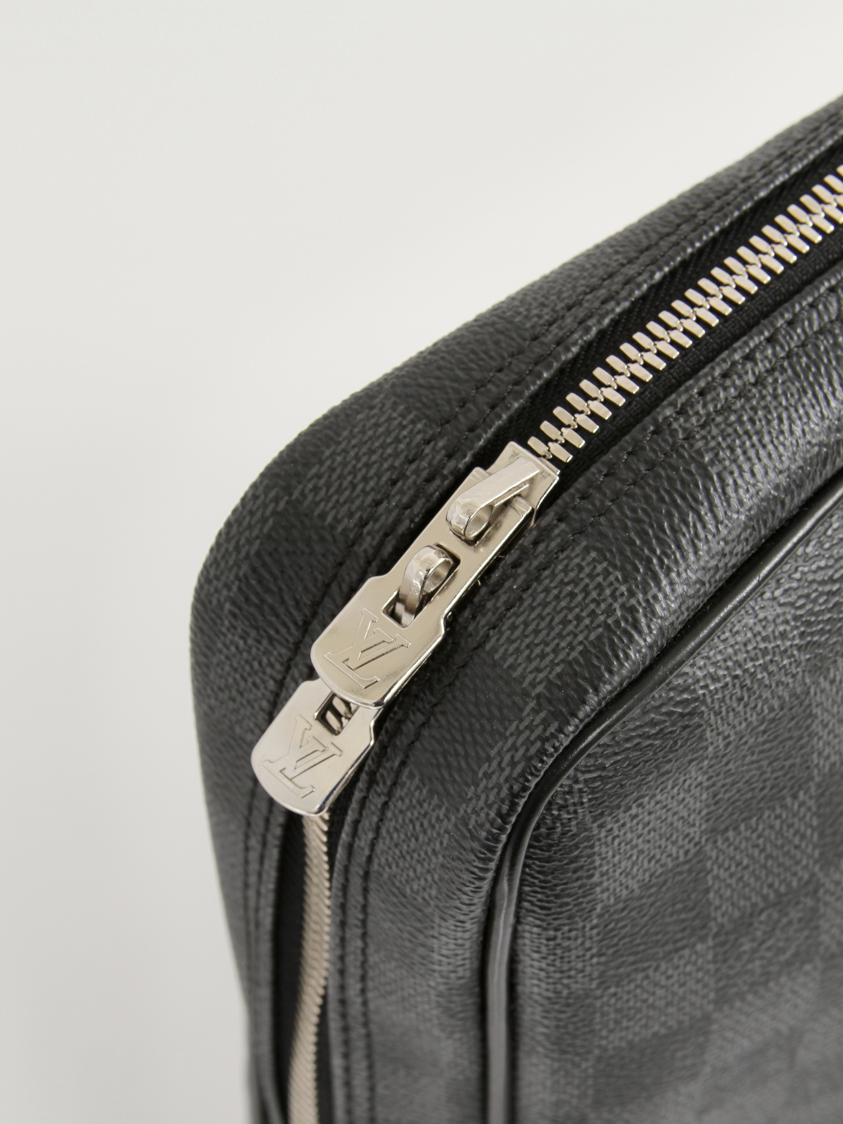 Louis Vuitton Voyage  5