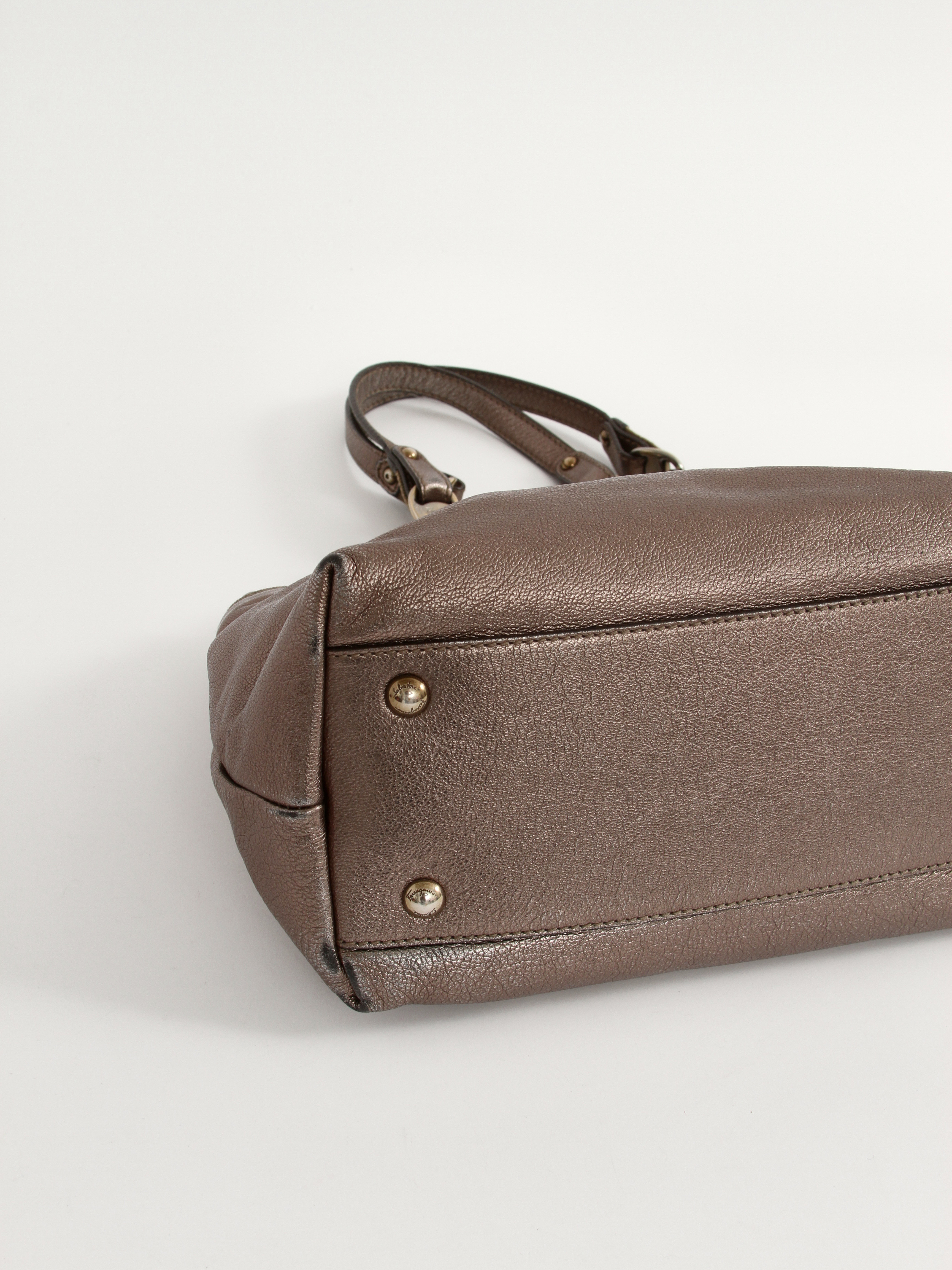 Сумки Salvatore Ferragamo изображение #15