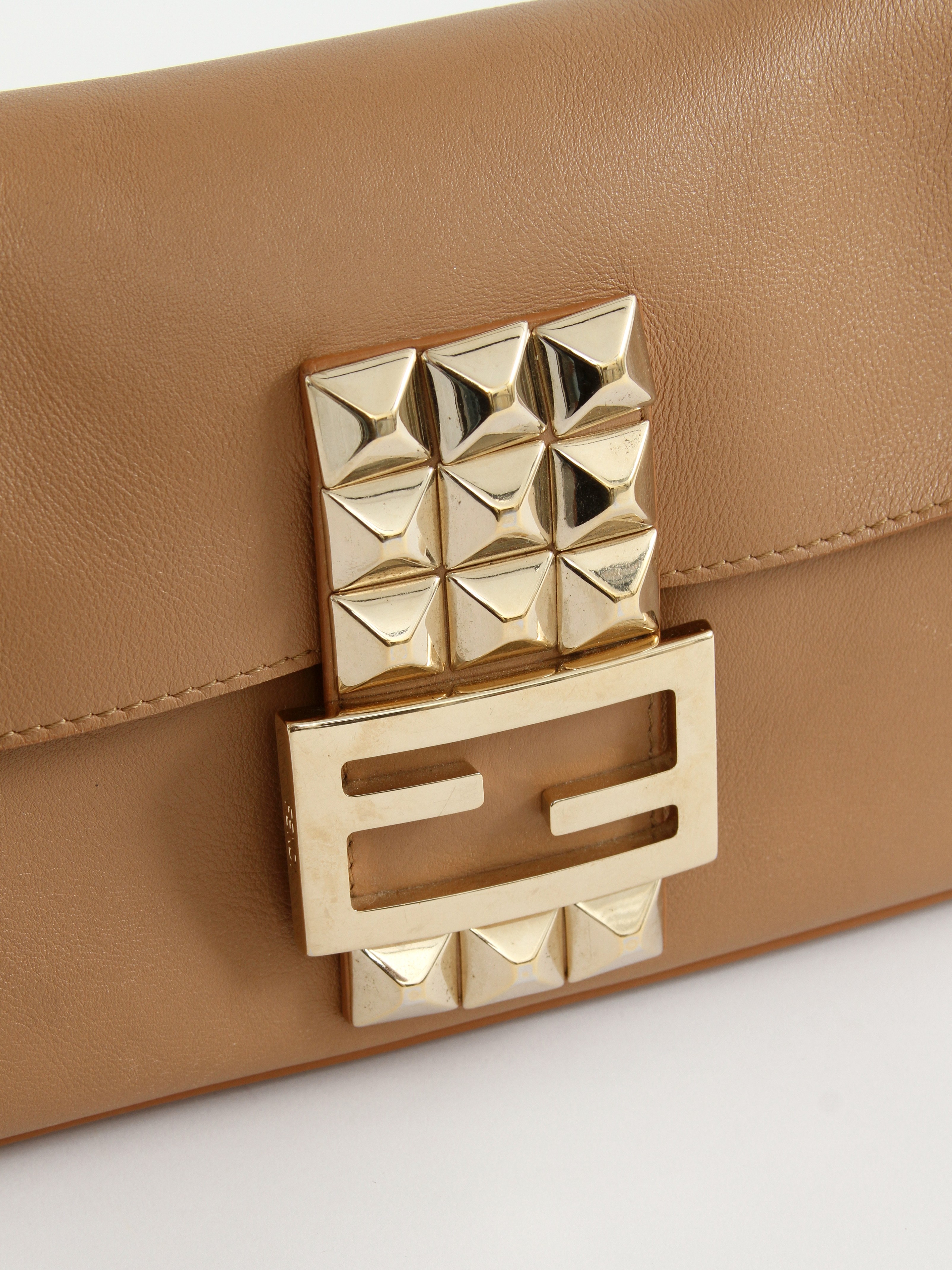 Fendi Baguette 12