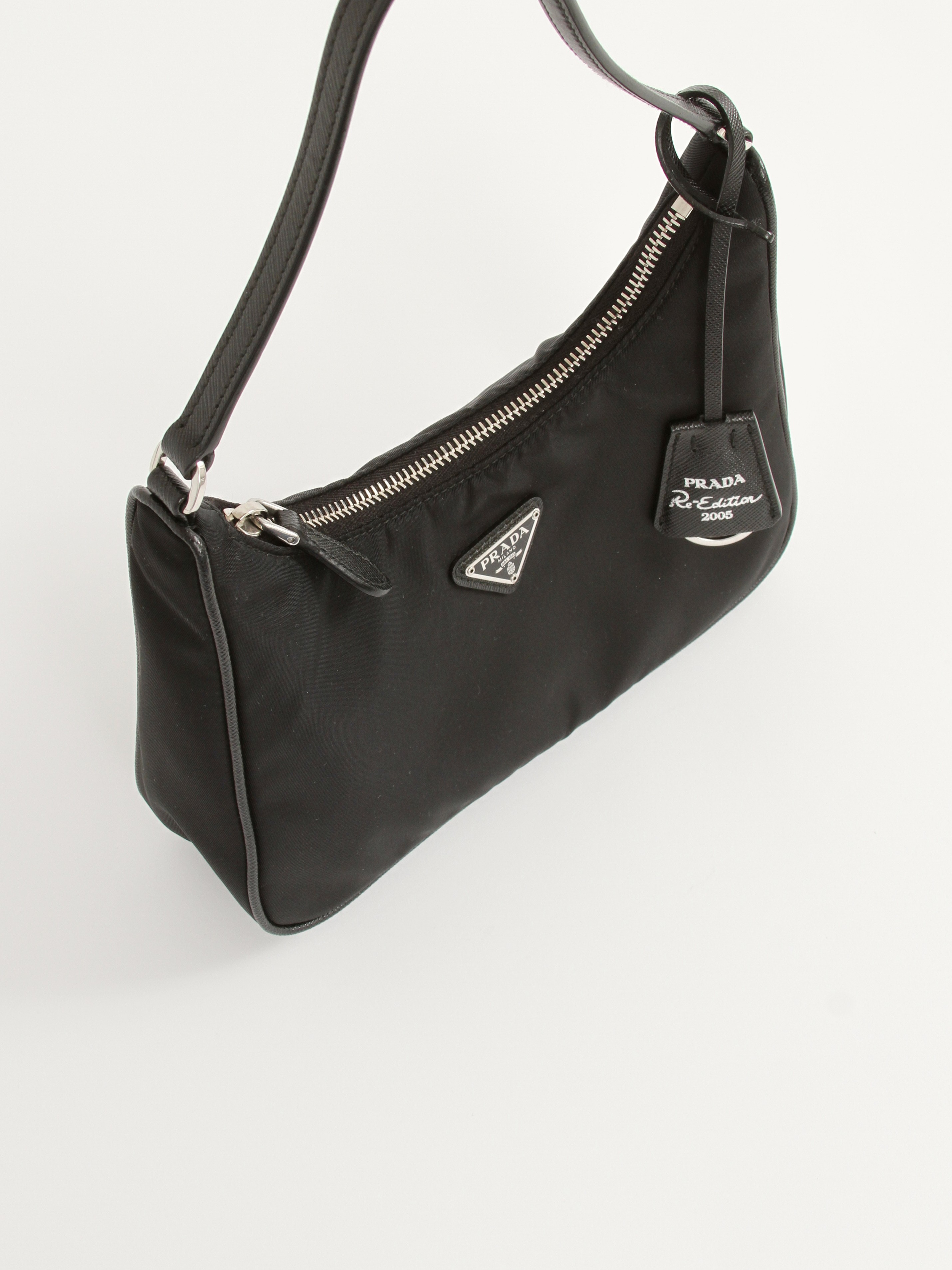 Prada Re-Edition 2005  5