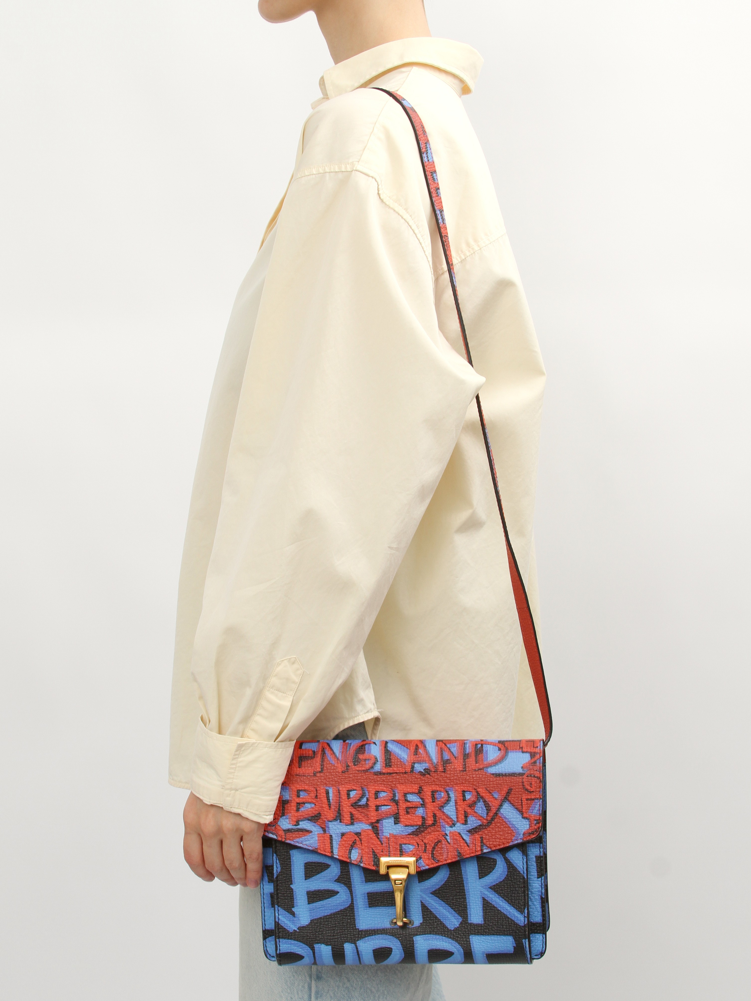 Burberry Macken  2