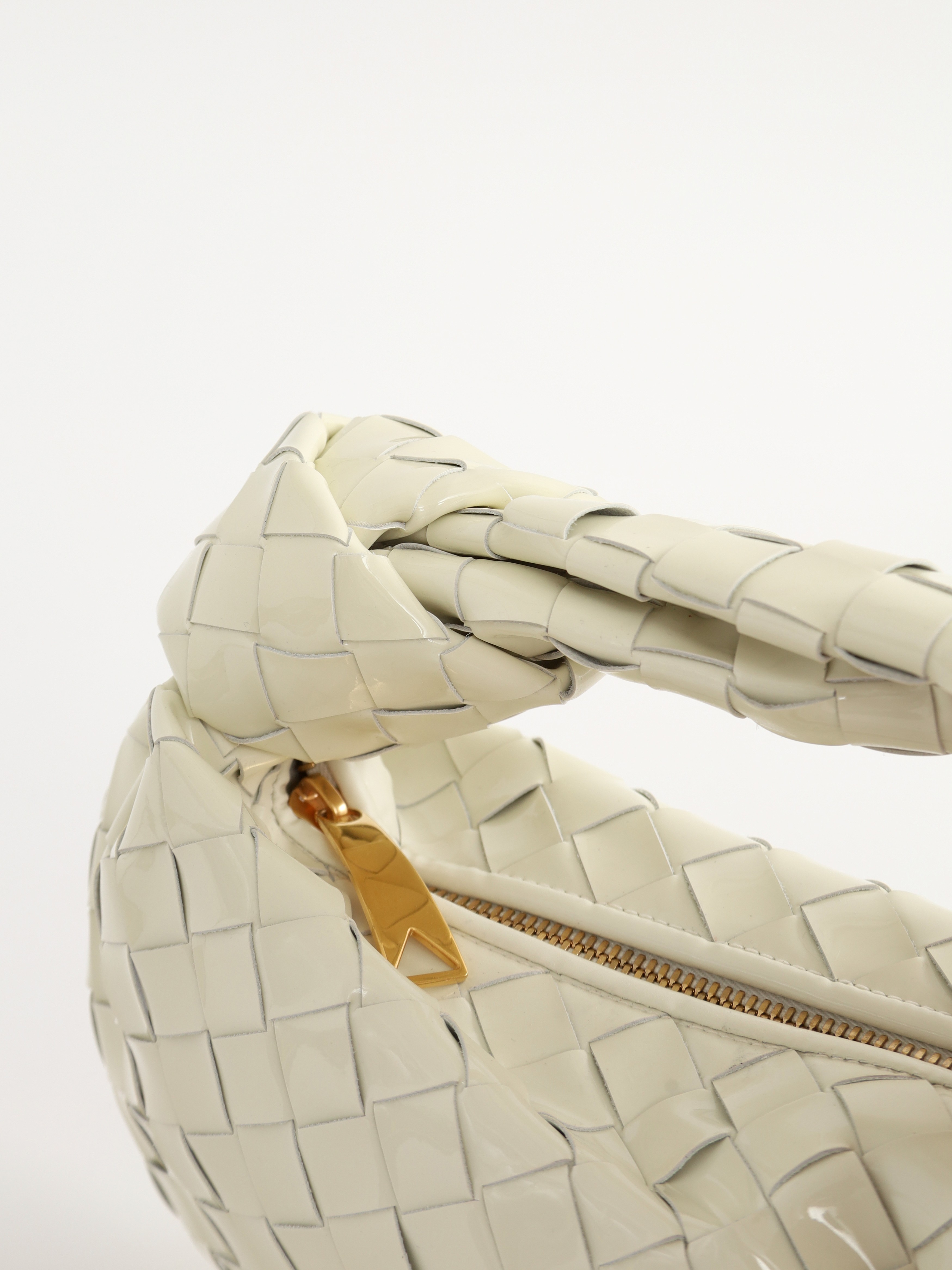 Bottega Veneta Jodie 4