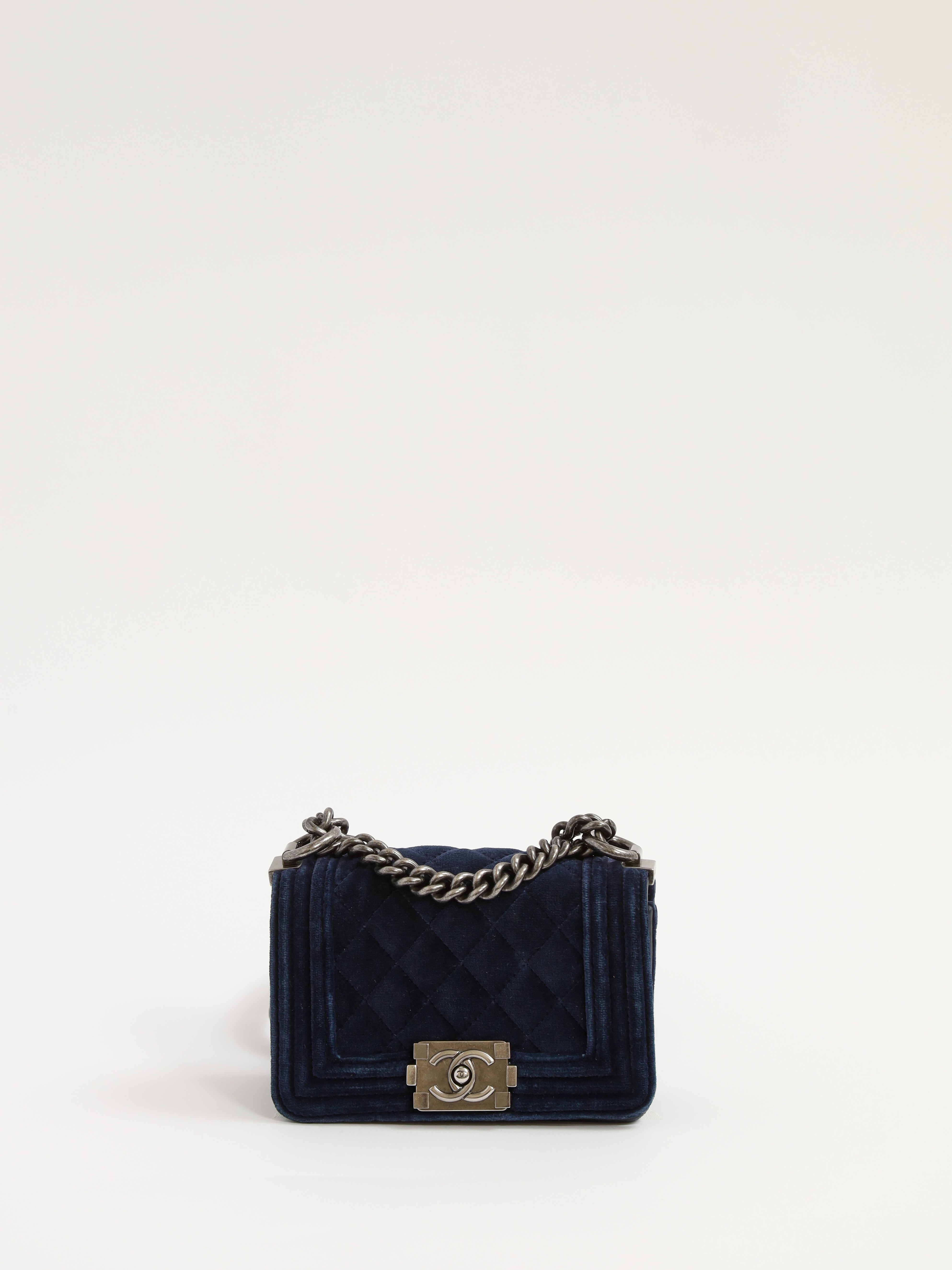 Chanel Boy 0