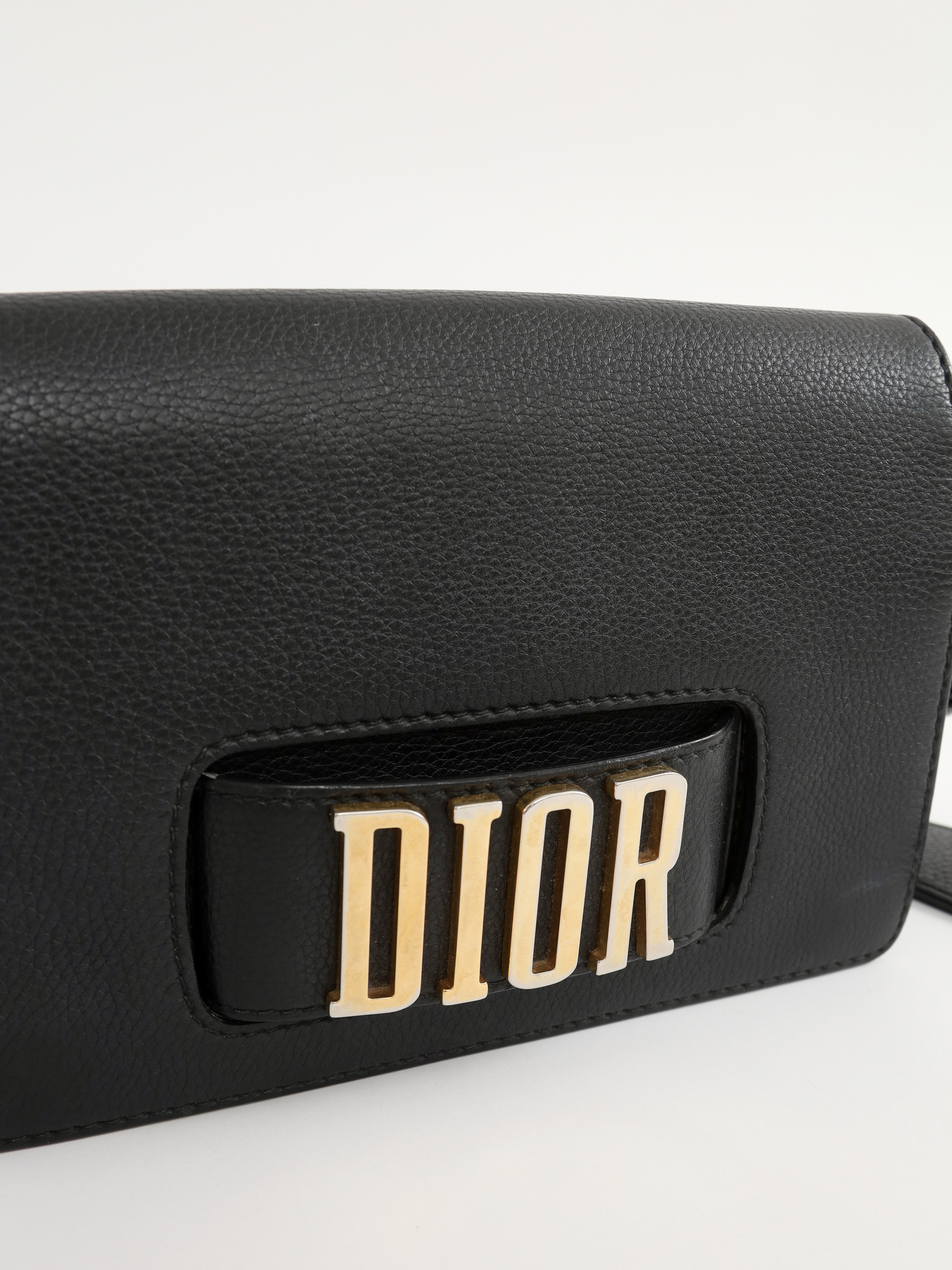 Dior Dio(r)evolution  5