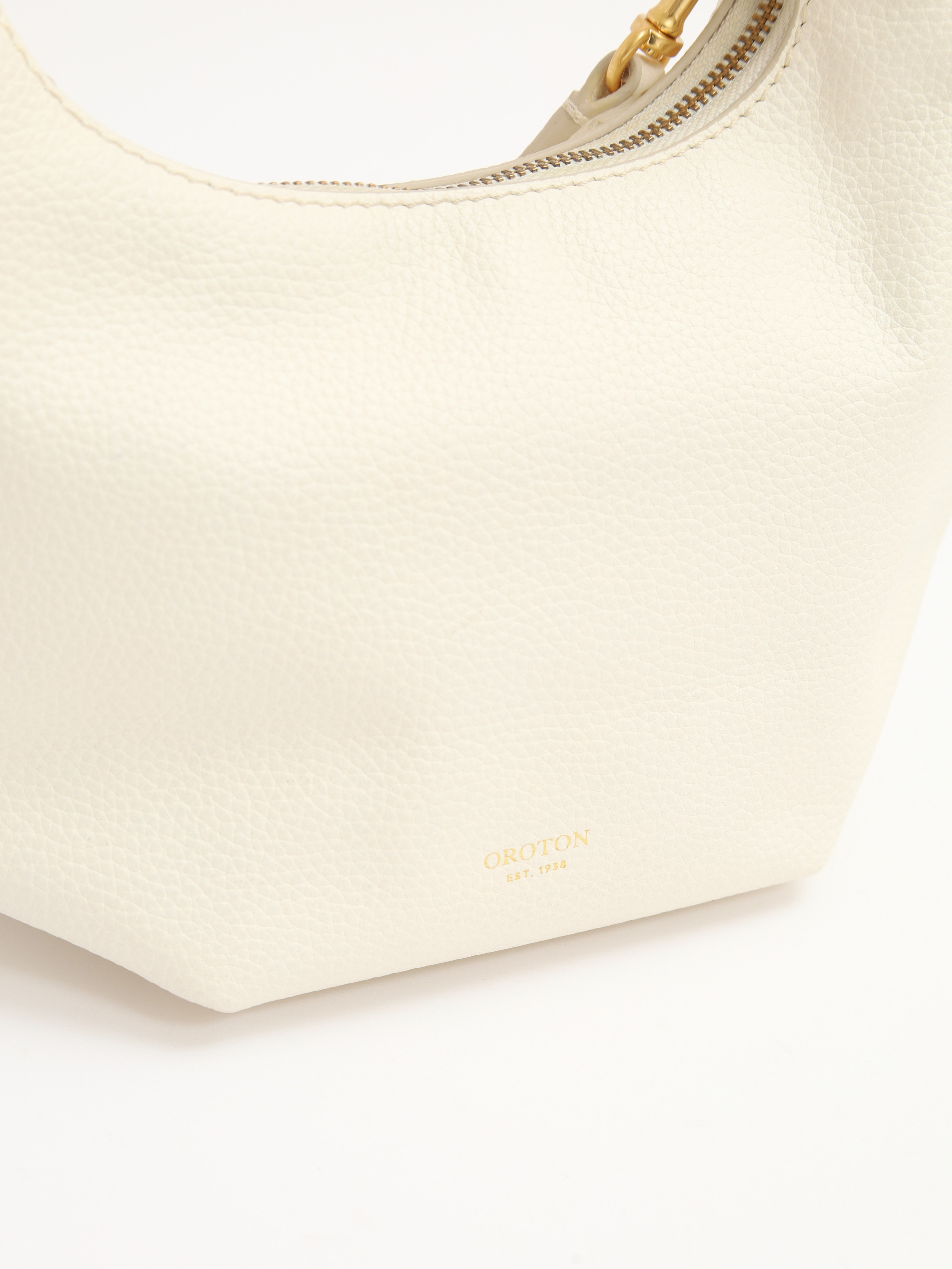 Oroton Leather Bag 5