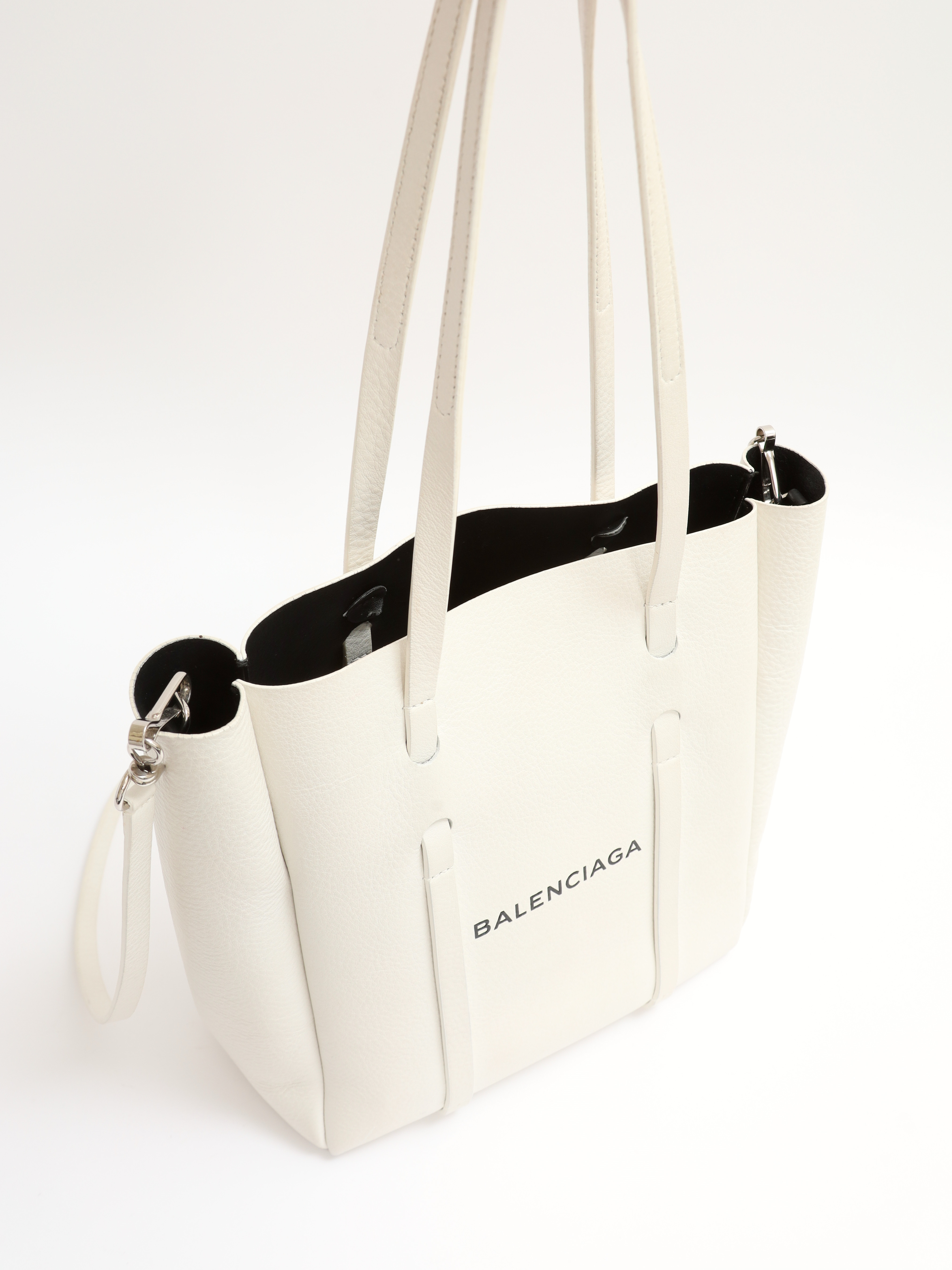 Сумки Balenciaga Everyday изображение #15