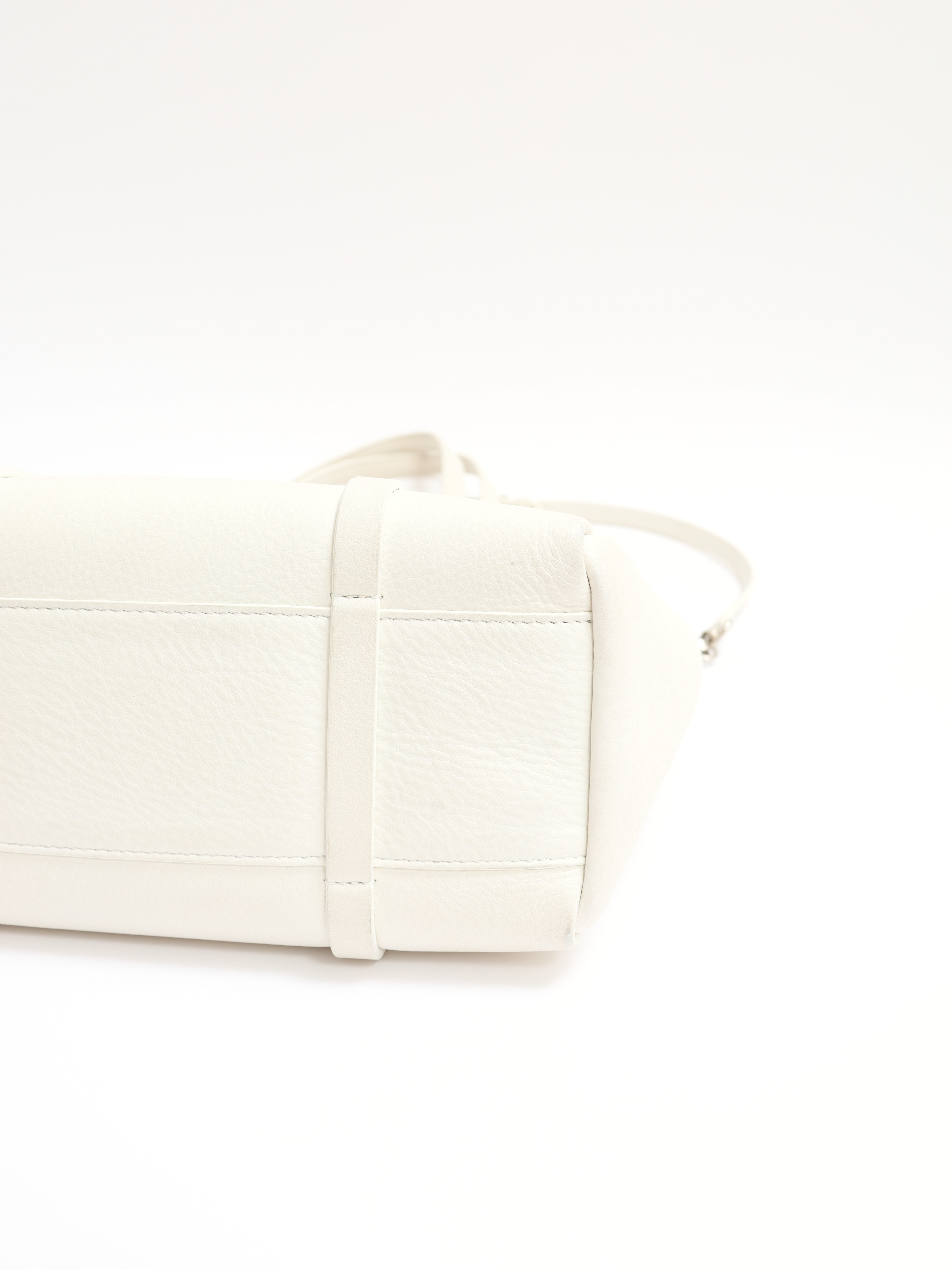 Сумки Balenciaga Everyday изображение #6