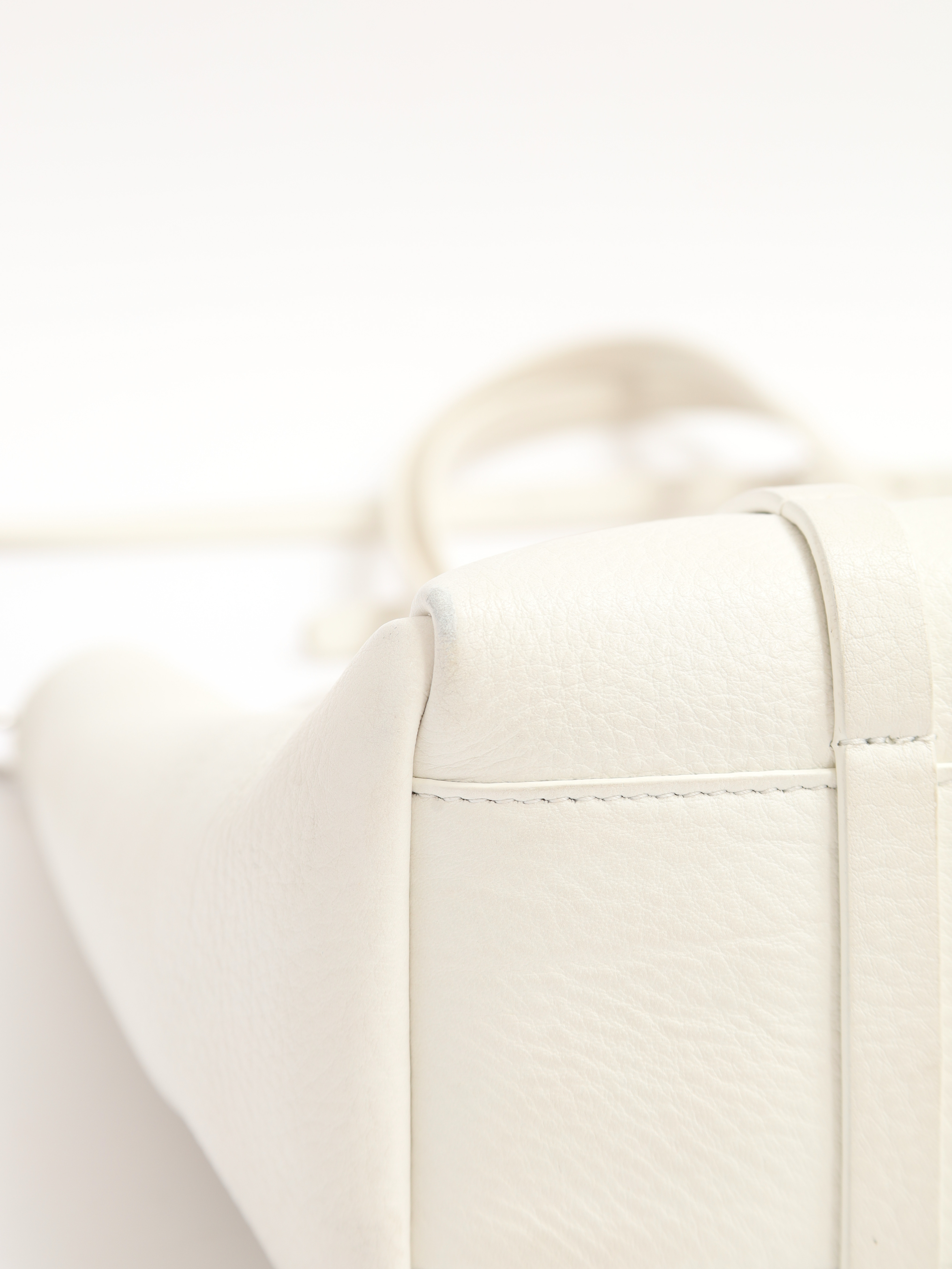 Сумки Balenciaga Everyday изображение #10