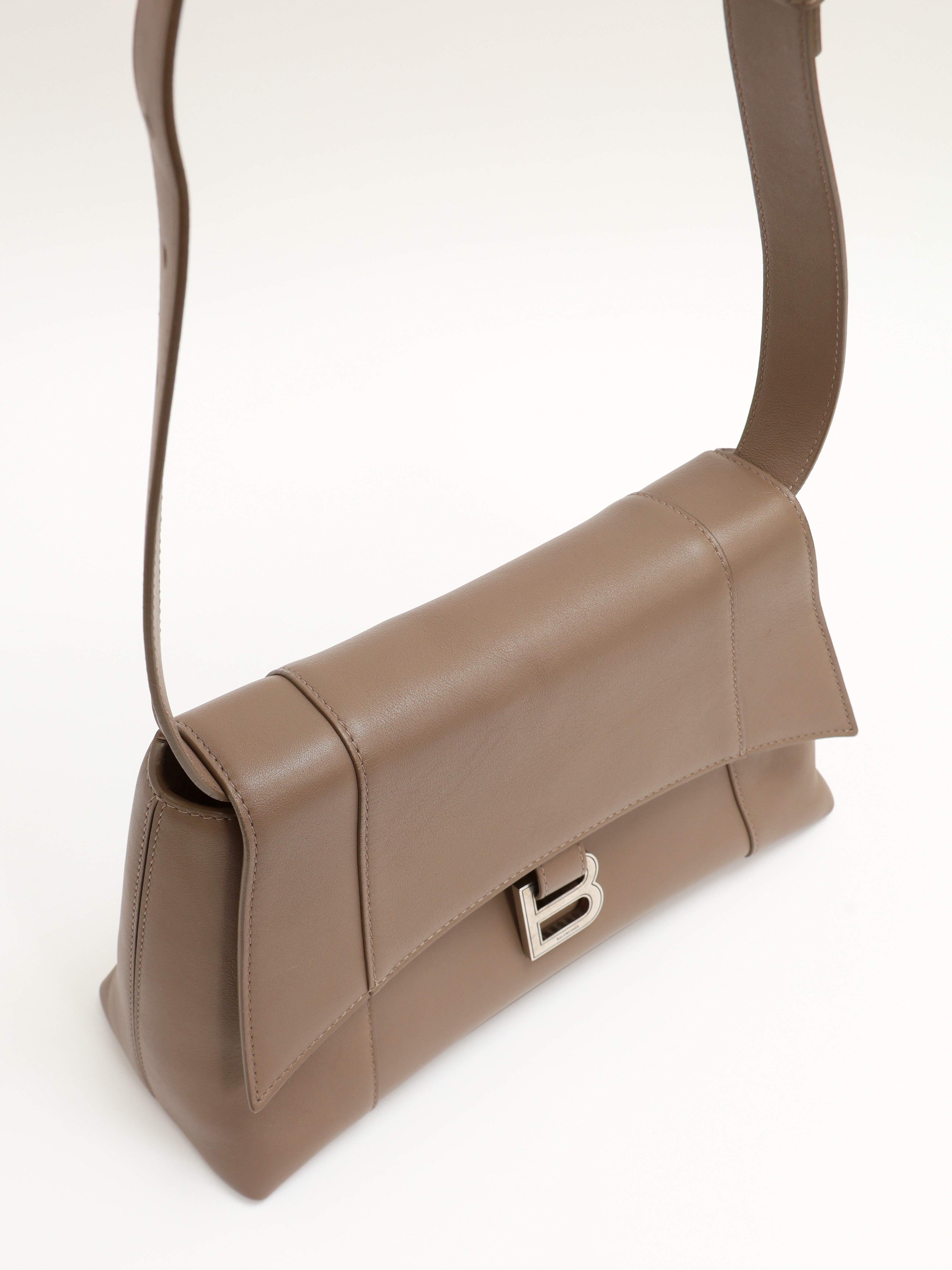 Balenciaga Downtown  5