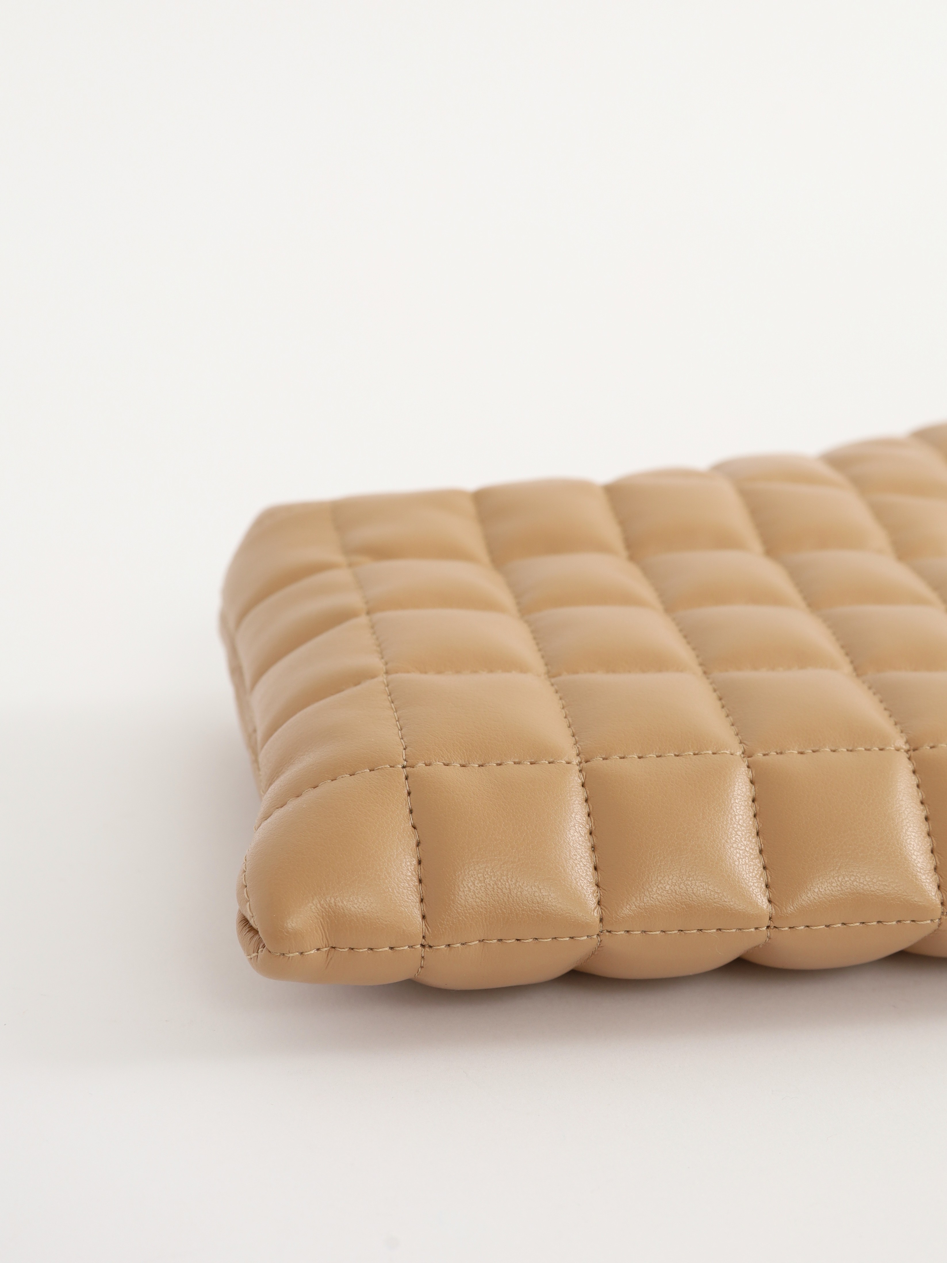 A.W.A.K.E. MODE Liv 5