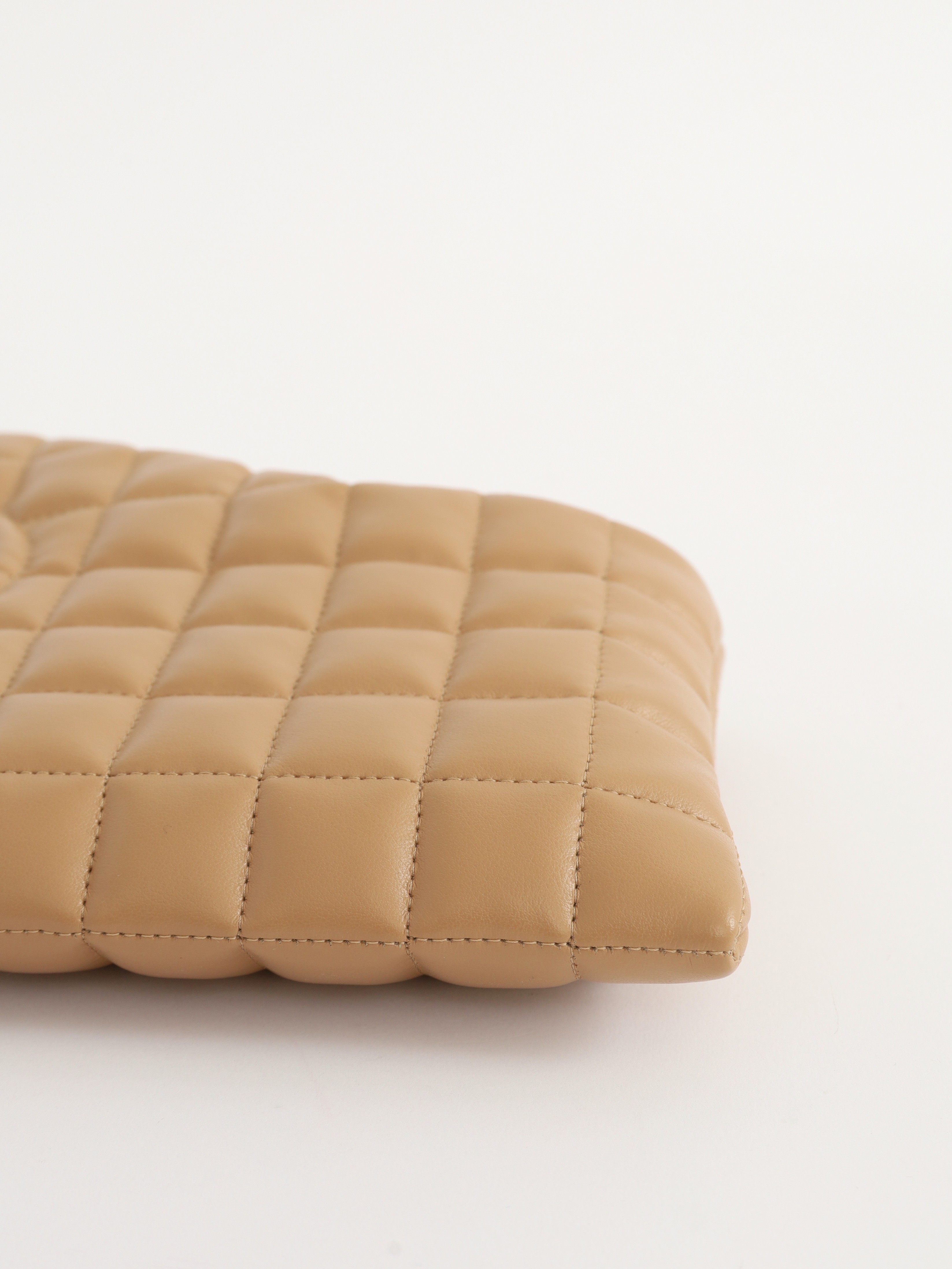 A.W.A.K.E. MODE Liv 6