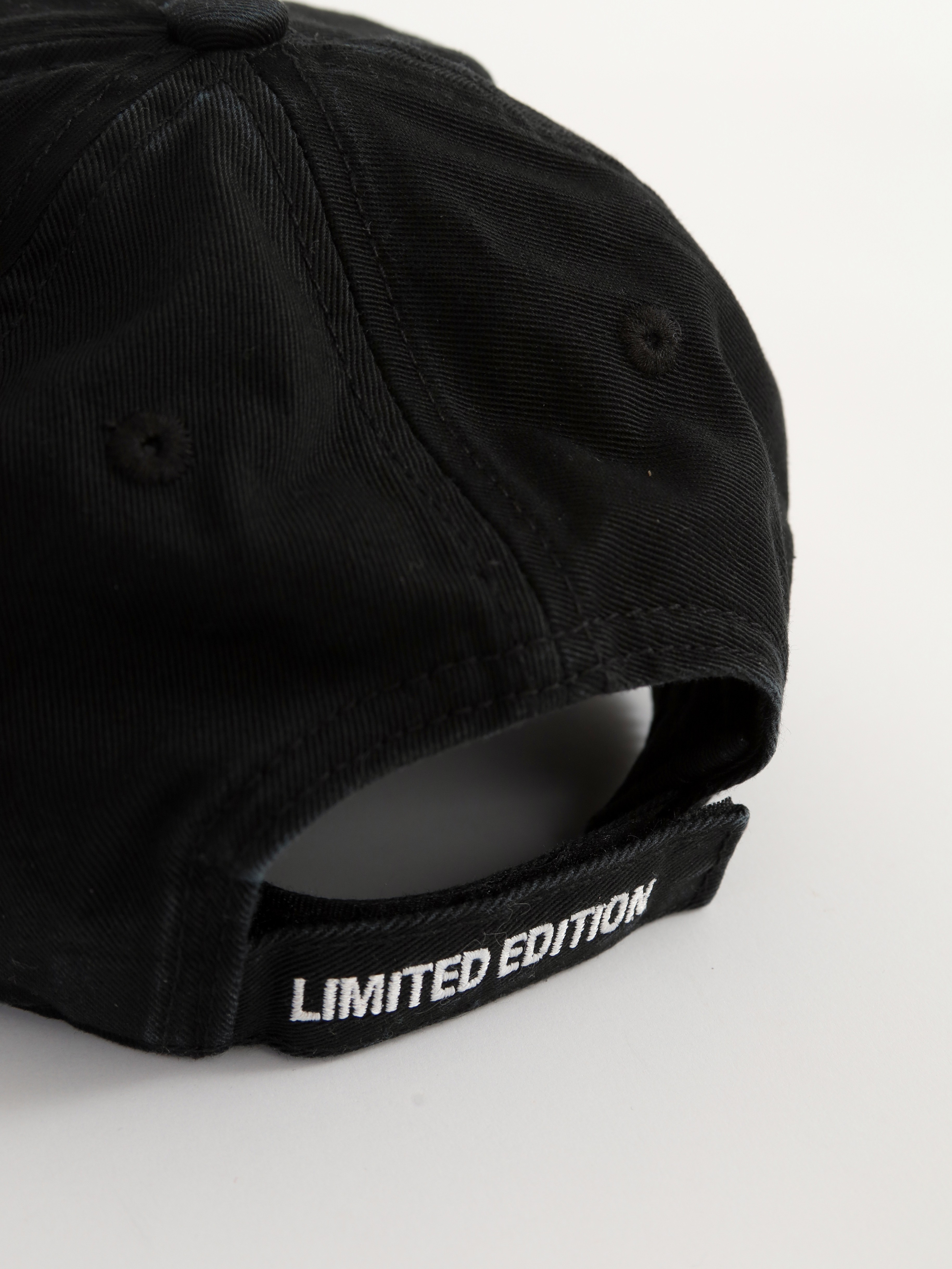 Vetements Cap  6