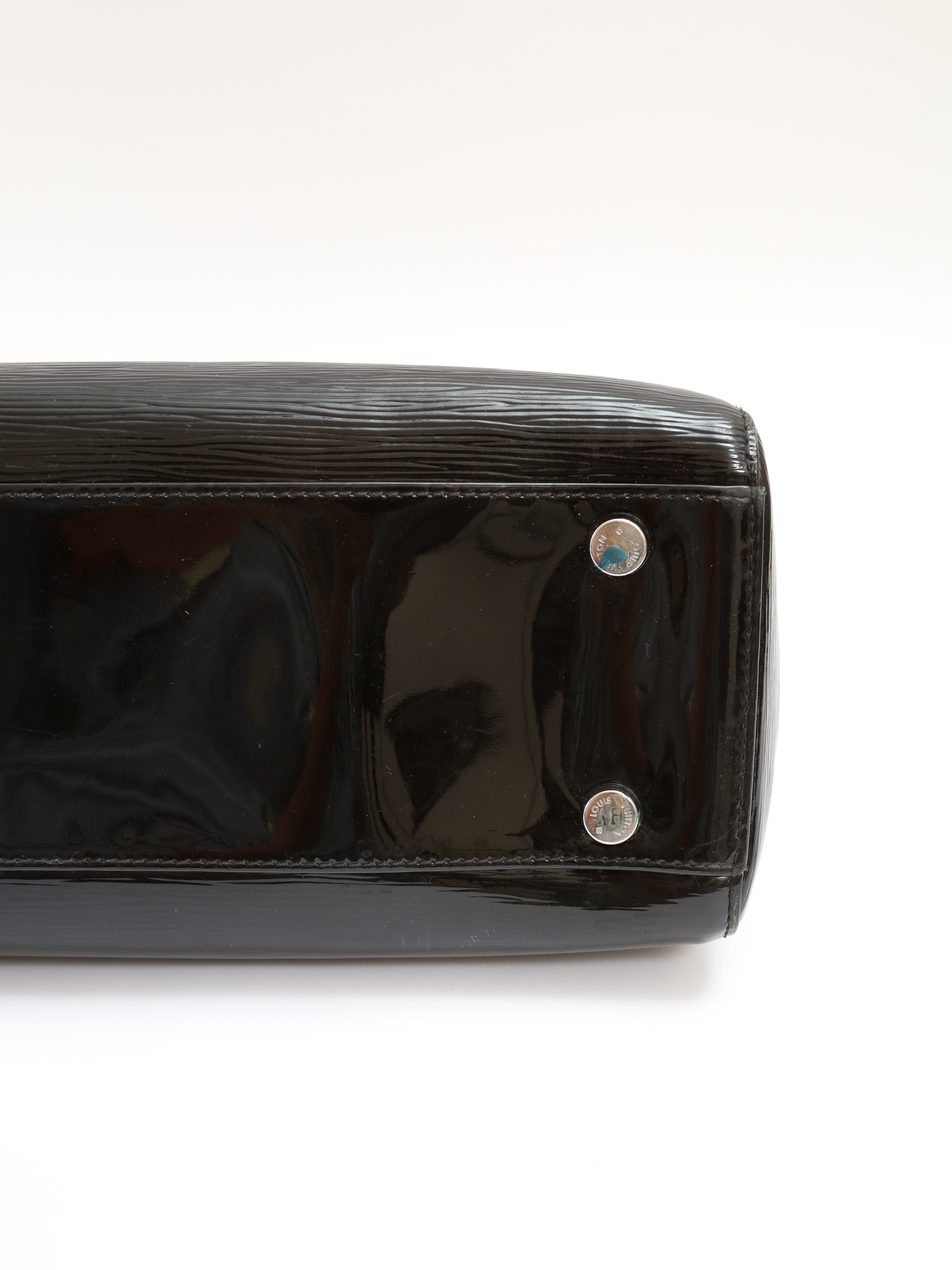 Louis Vuitton Brea 11