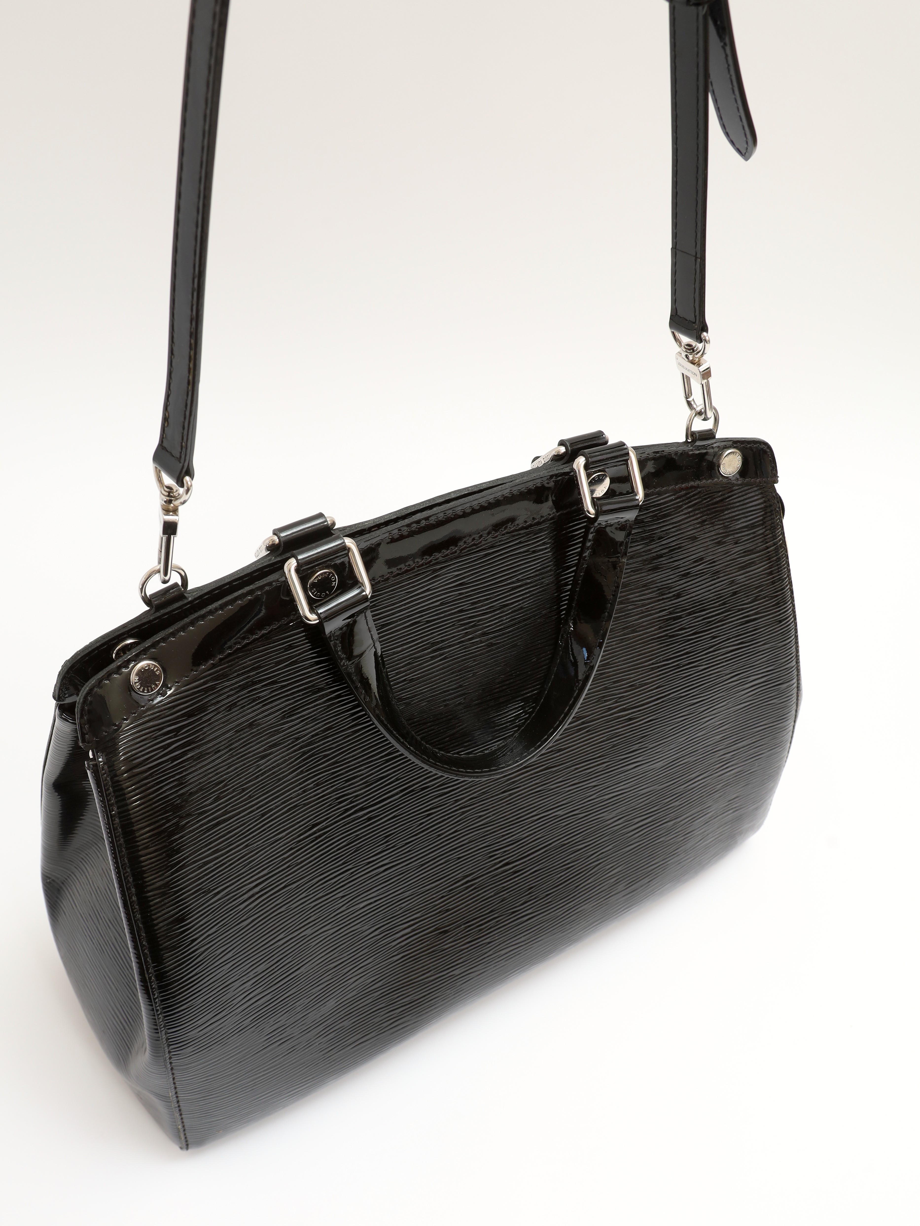 Louis Vuitton Brea 4