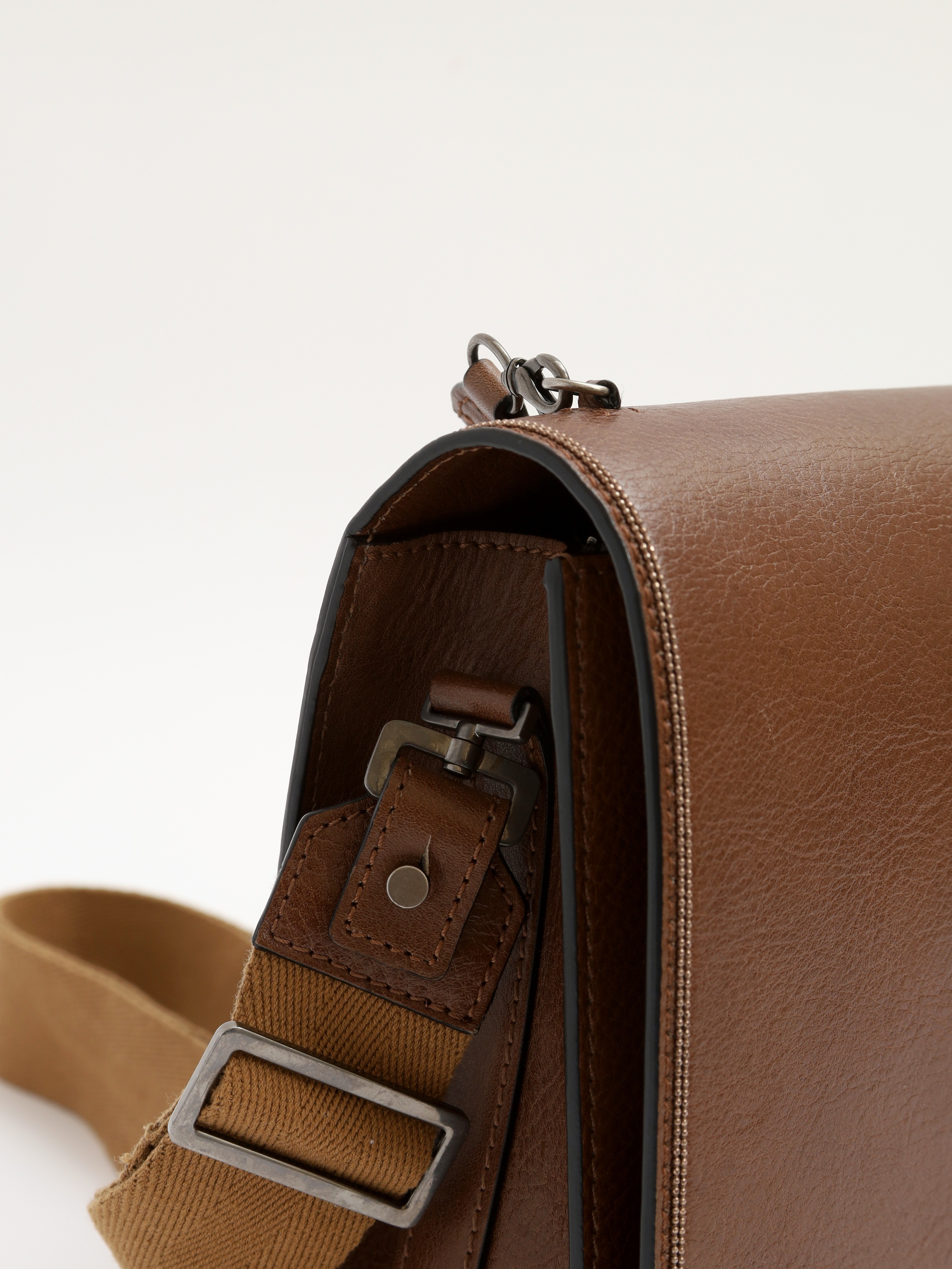 Brunello Cucinelli Leather Bag 4