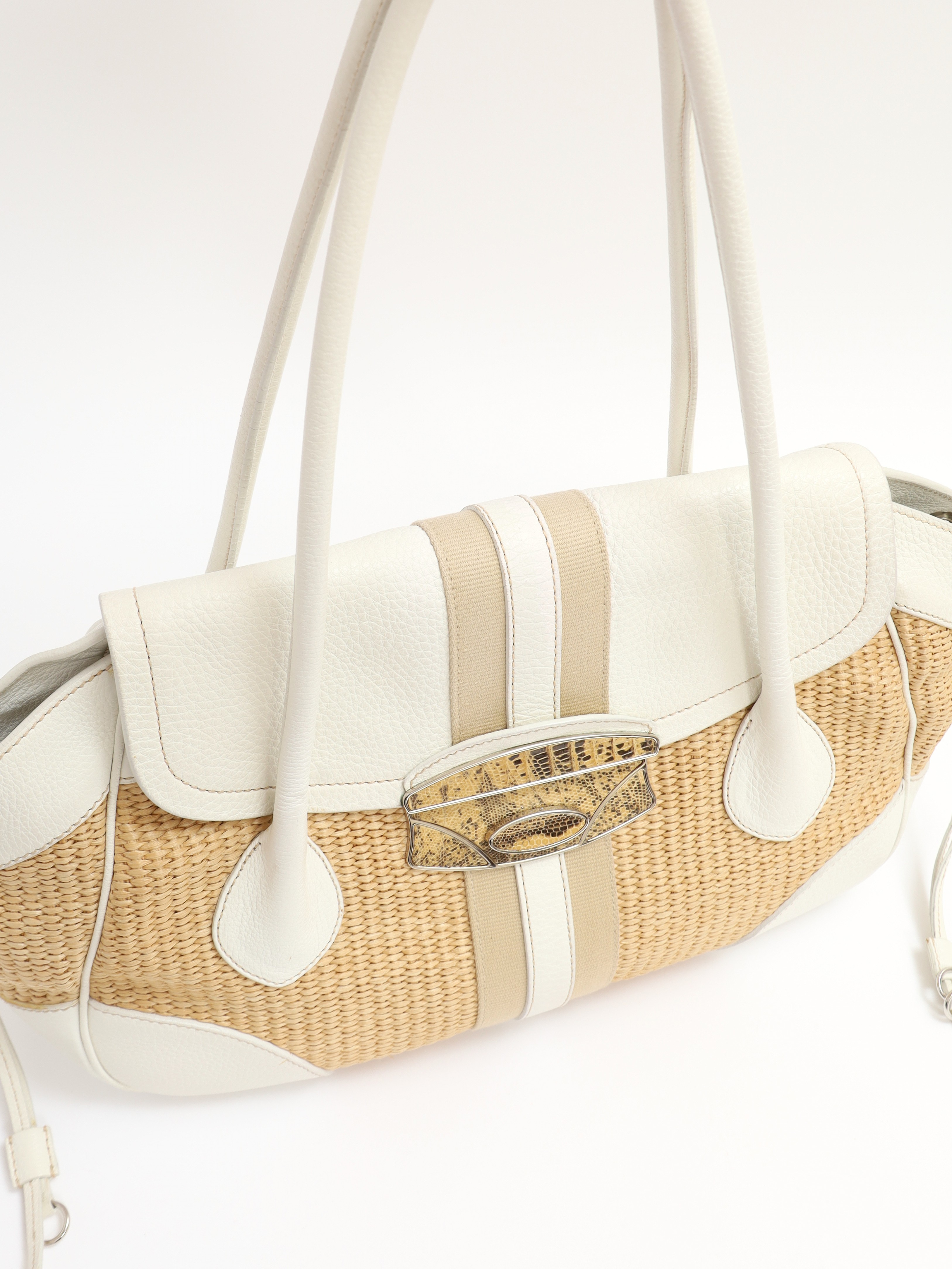 Prada Raffia Bag  5