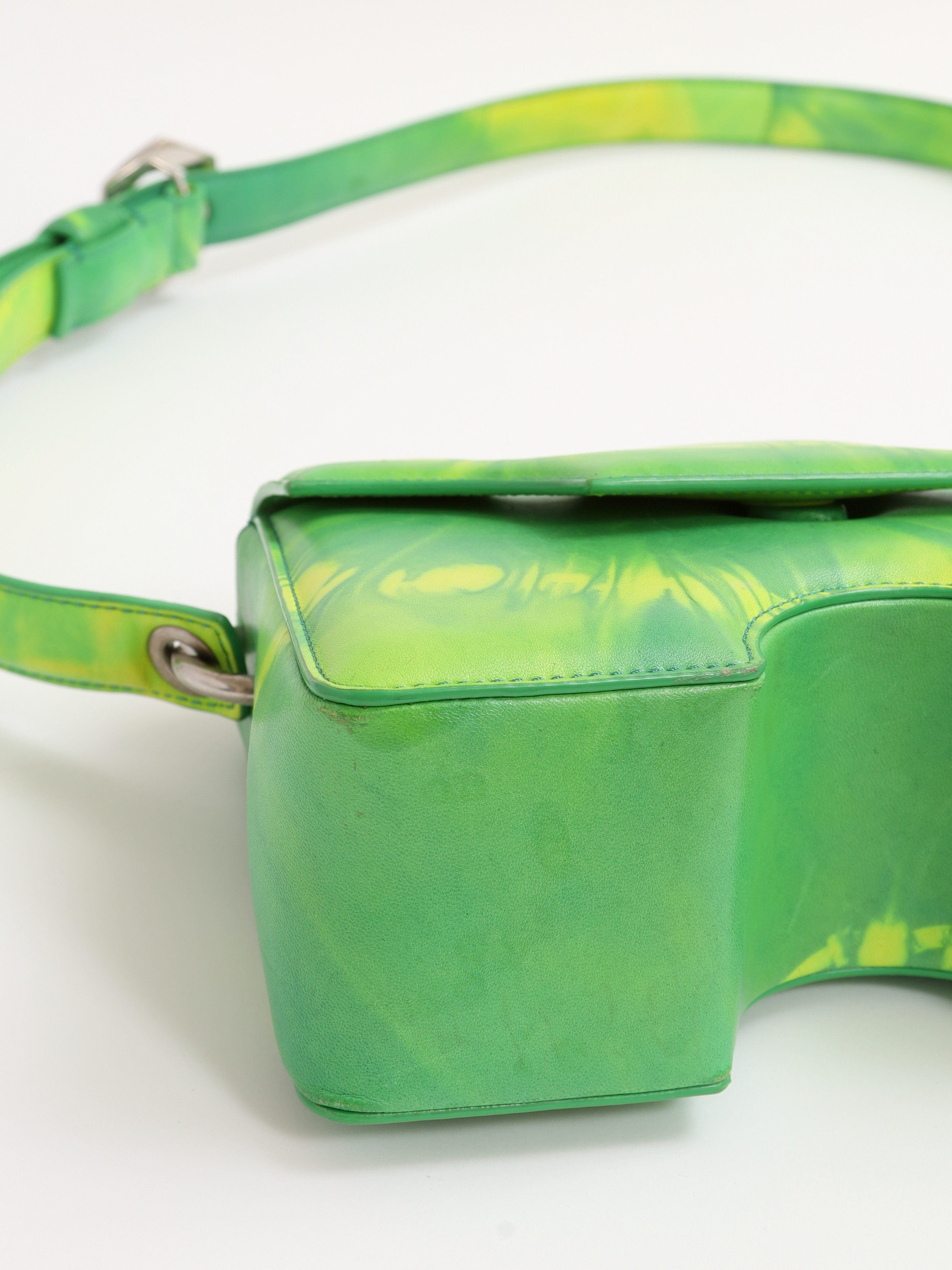 Off-White Burrow-22 7