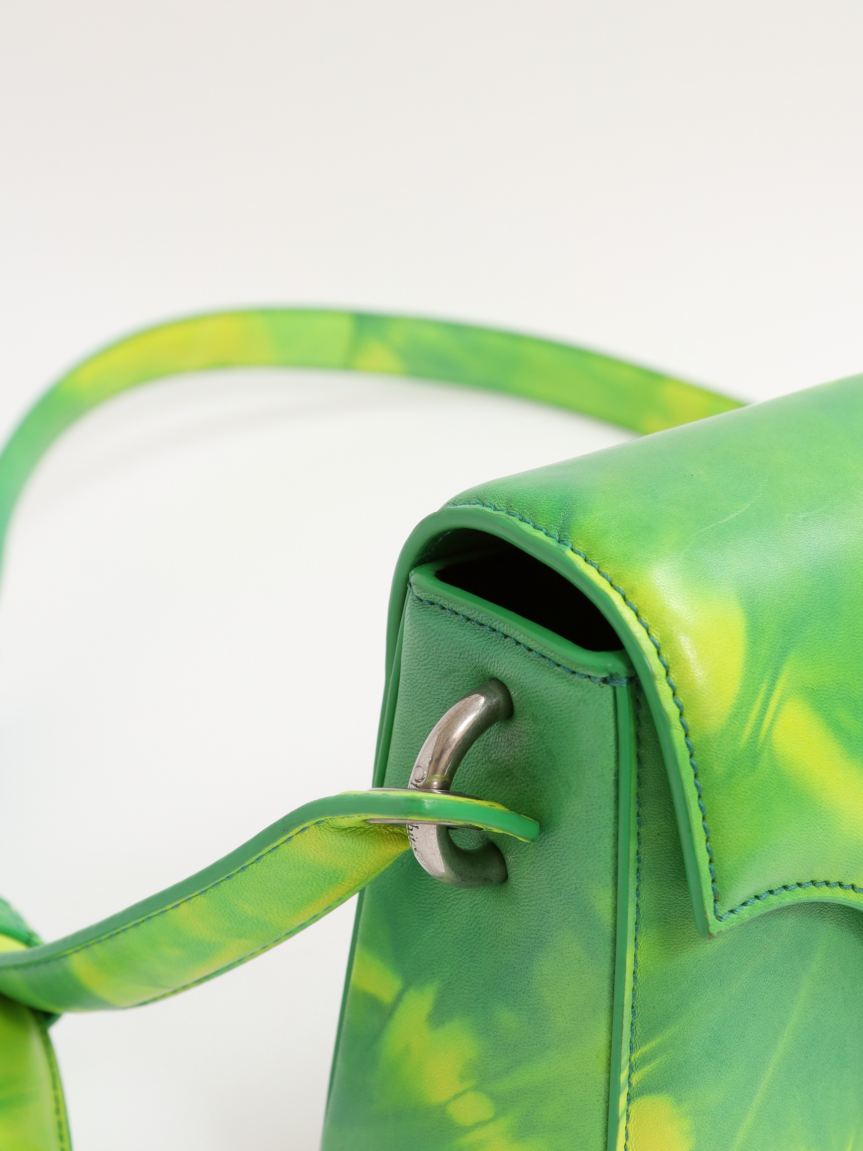 Off-White Burrow-22 5