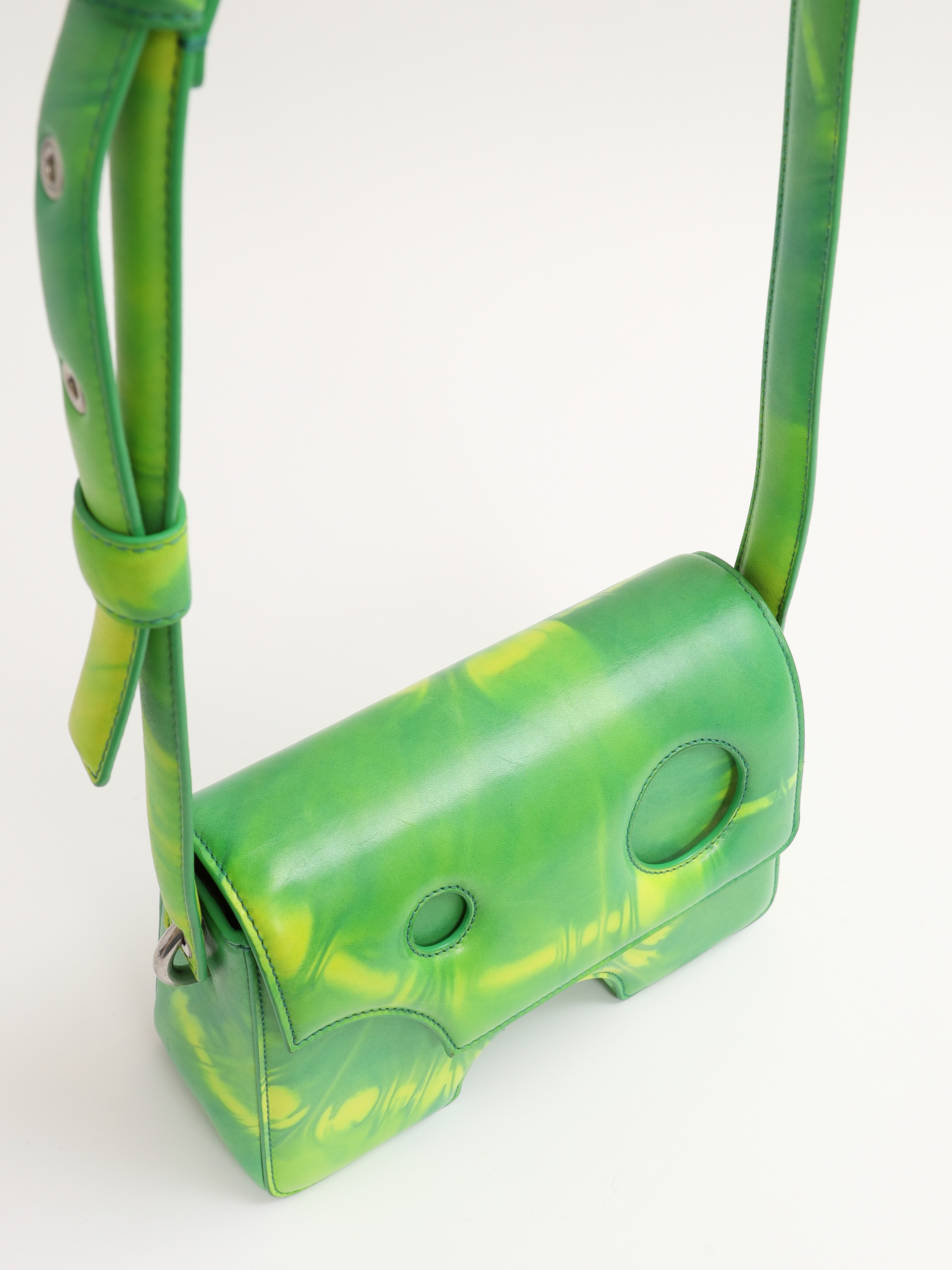 Off-White Burrow-22 4