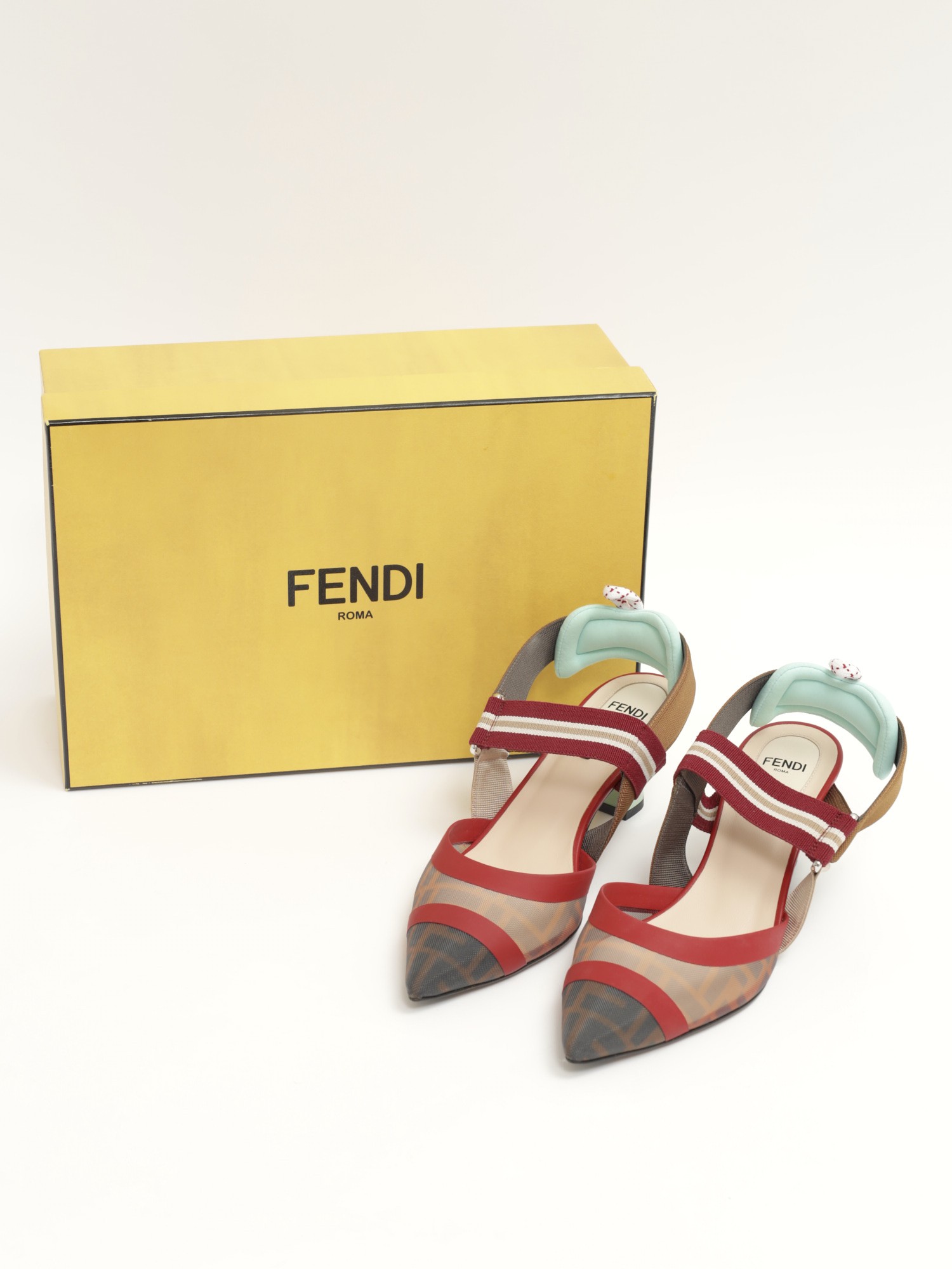 Fendi Shoes 37.5 11