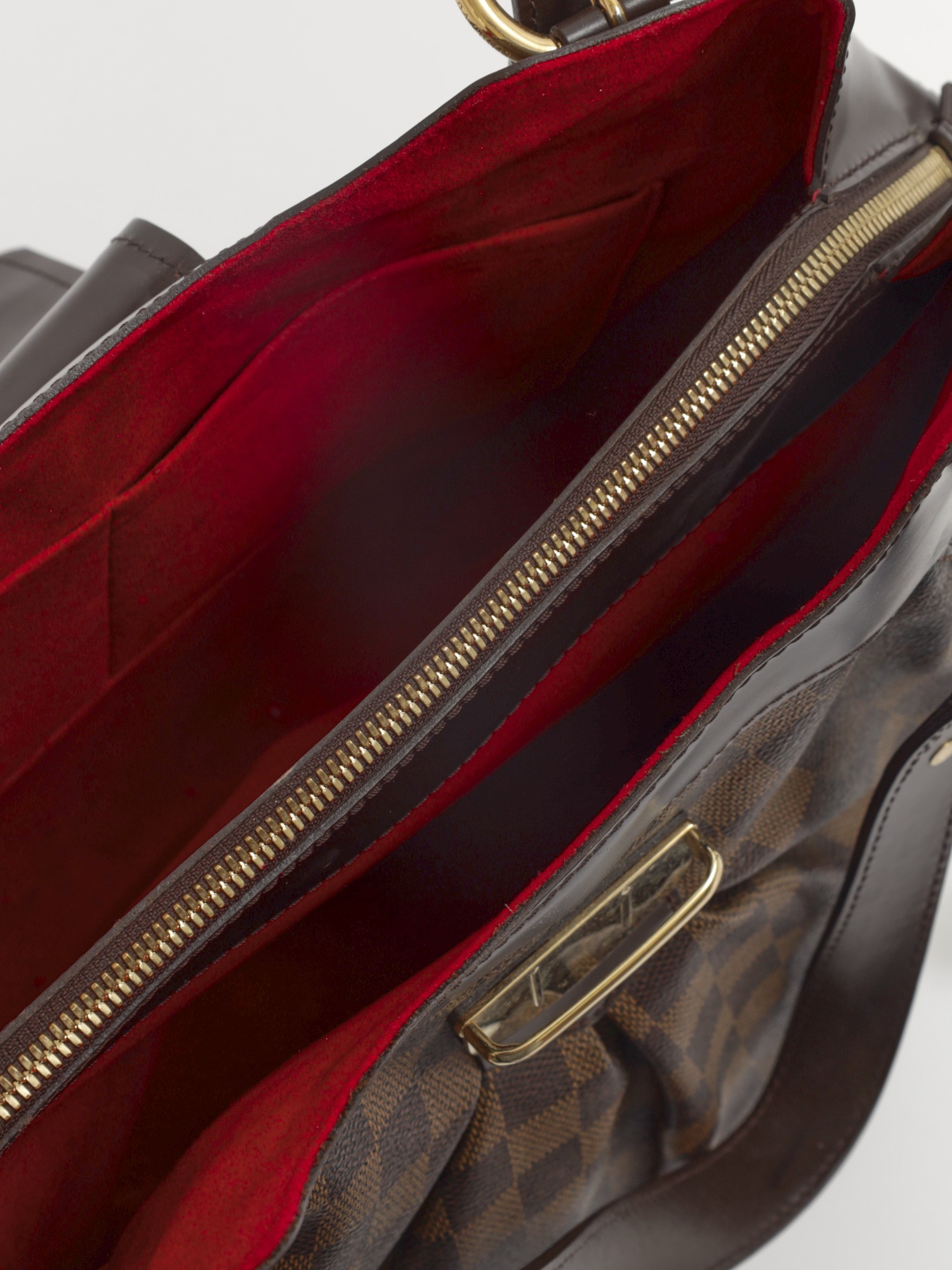 Louis Vuitton Sistina 13