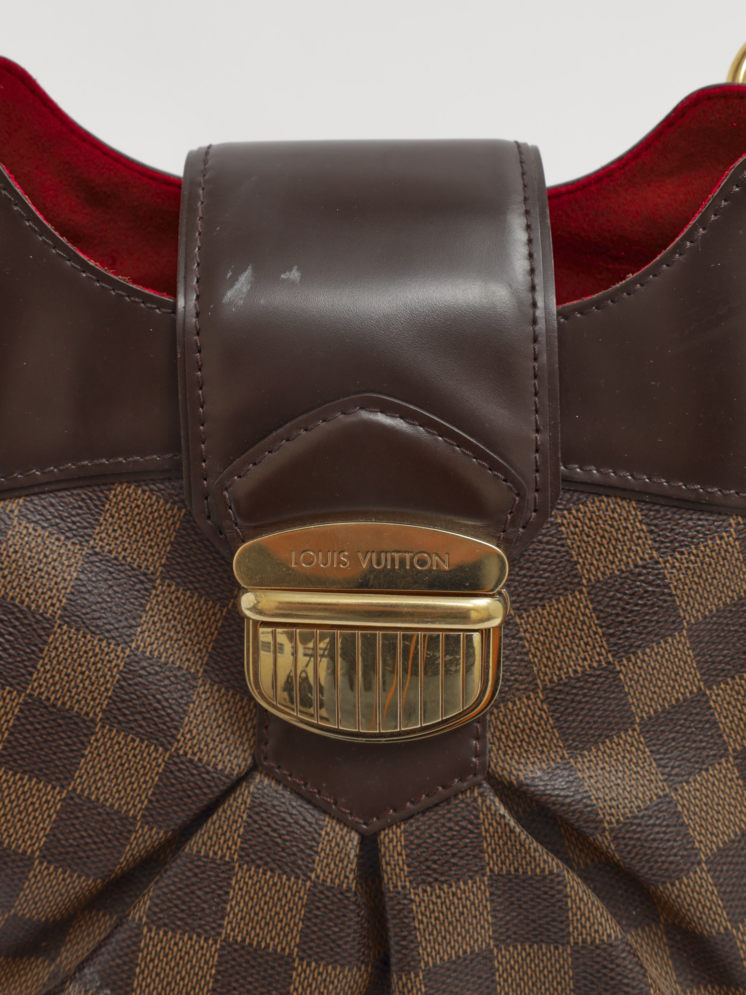 Louis Vuitton Sistina 4