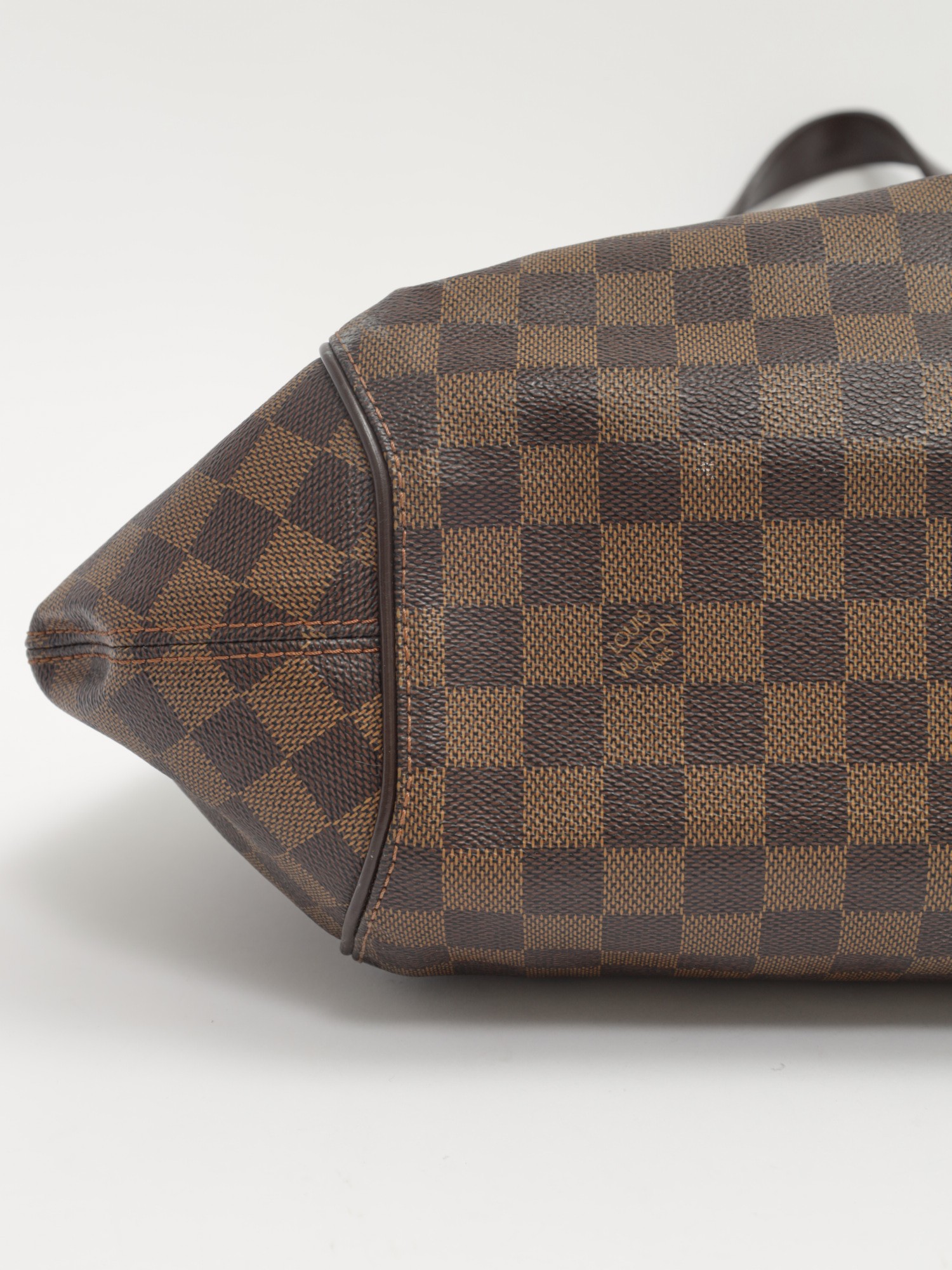 Louis Vuitton Sistina 8