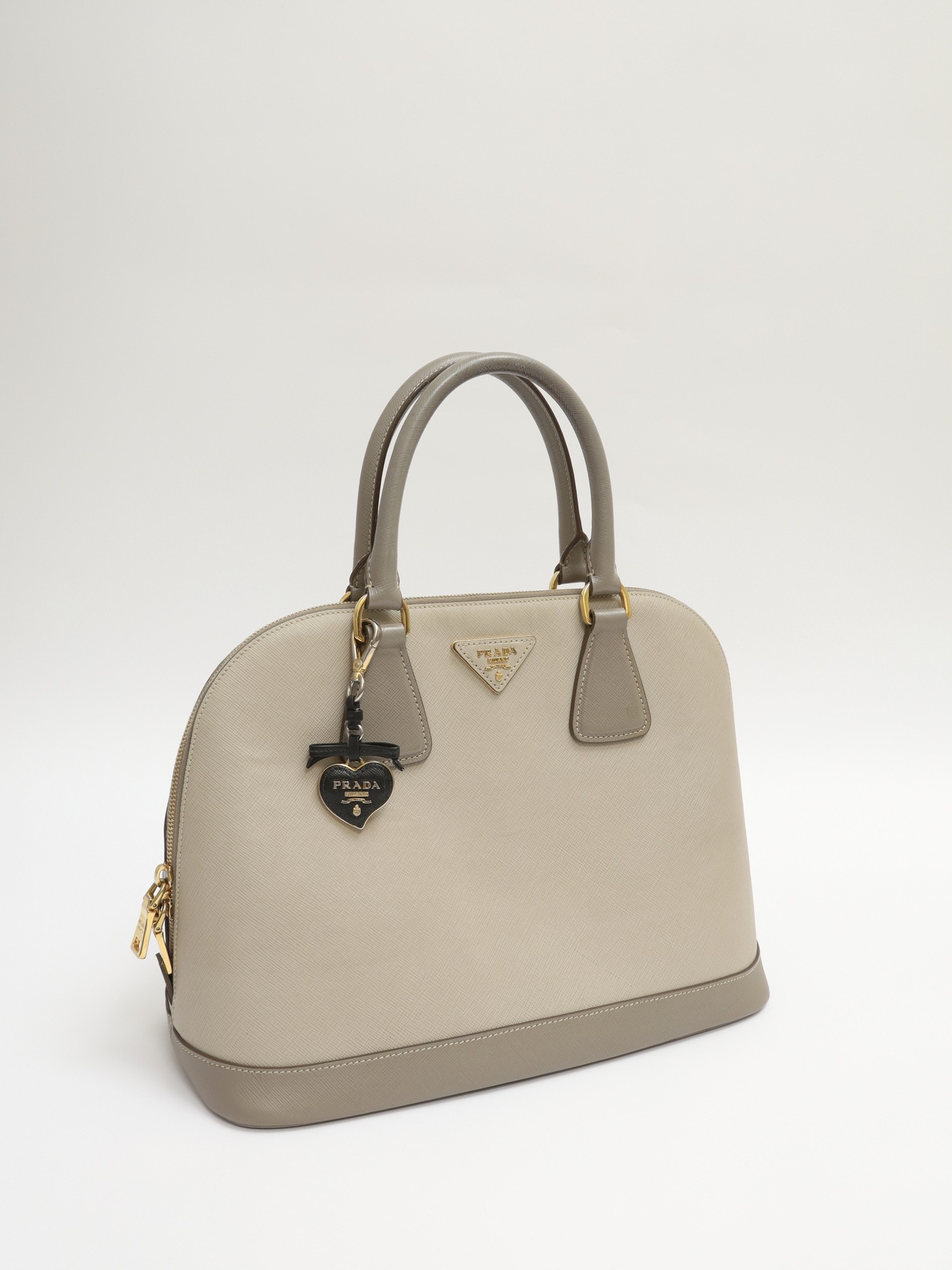 Prada   4