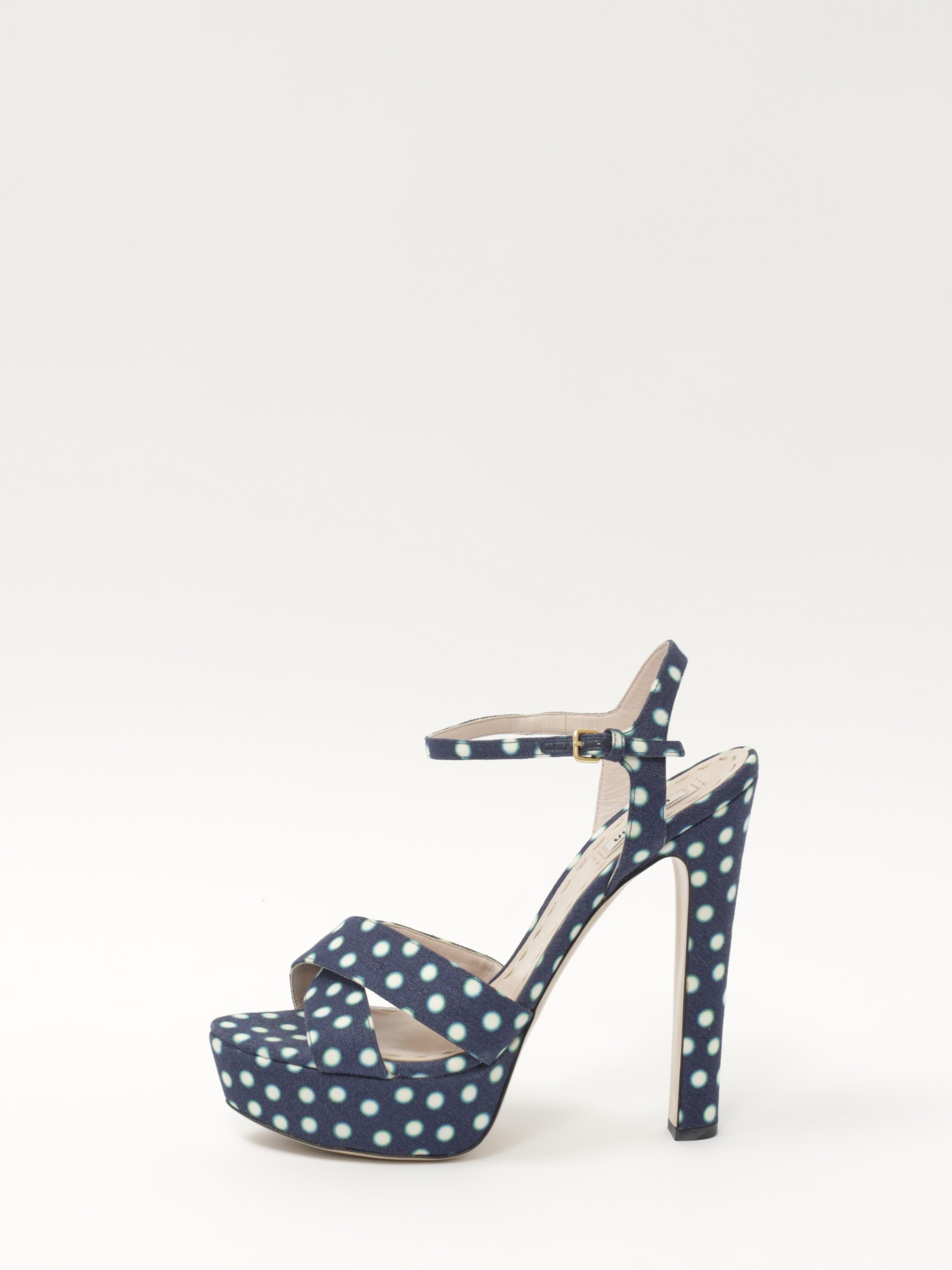 Miu Miu  40 2