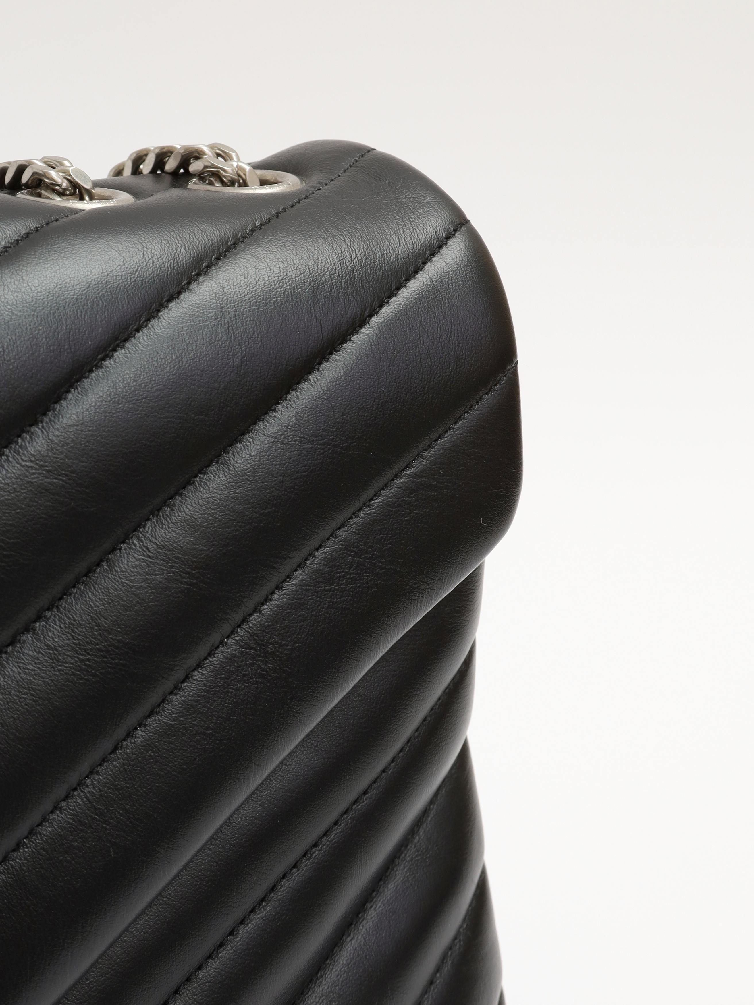 Сумки Saint Laurent Loulou изображение #7