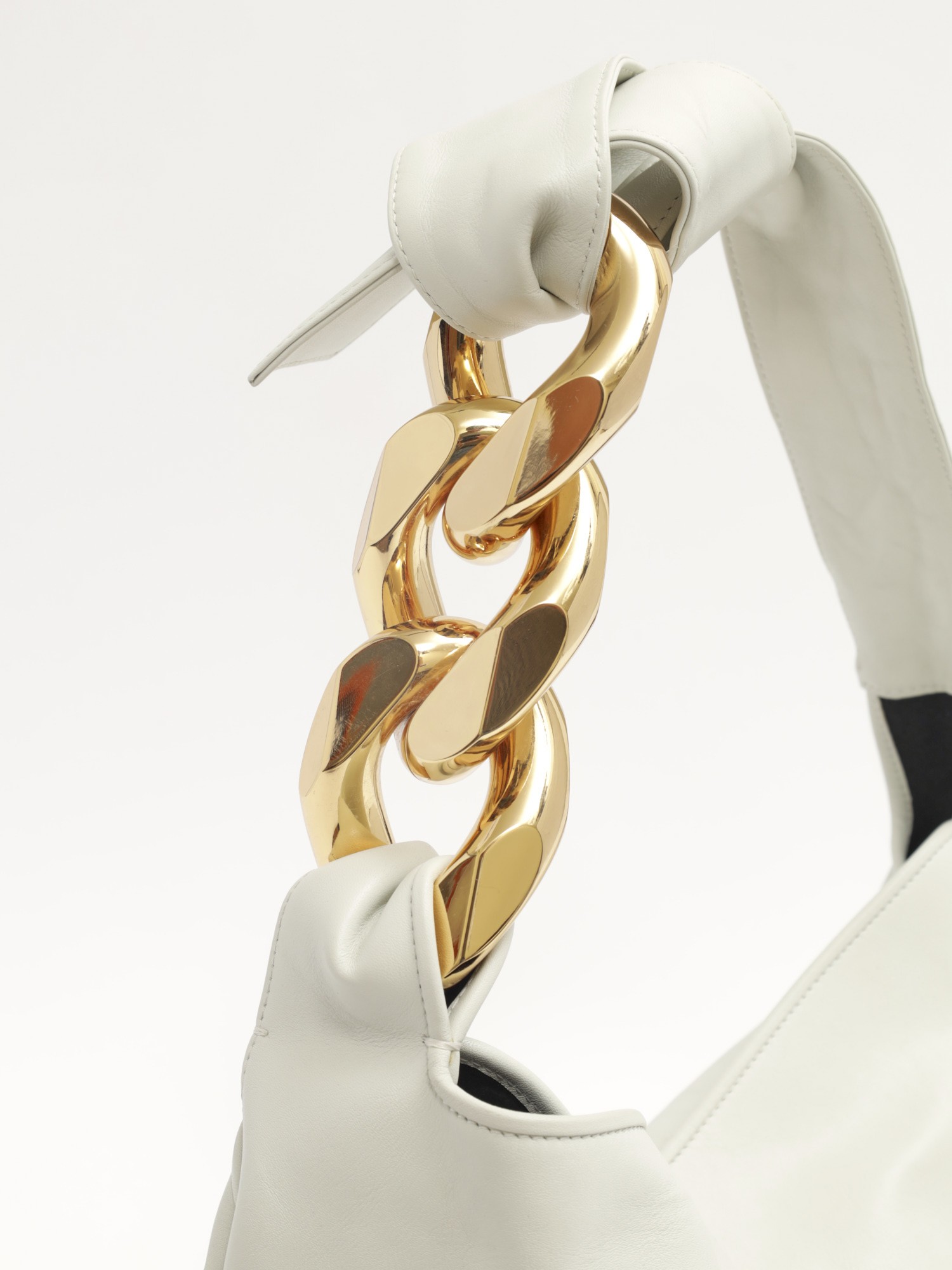 JW Anderson Chain  5