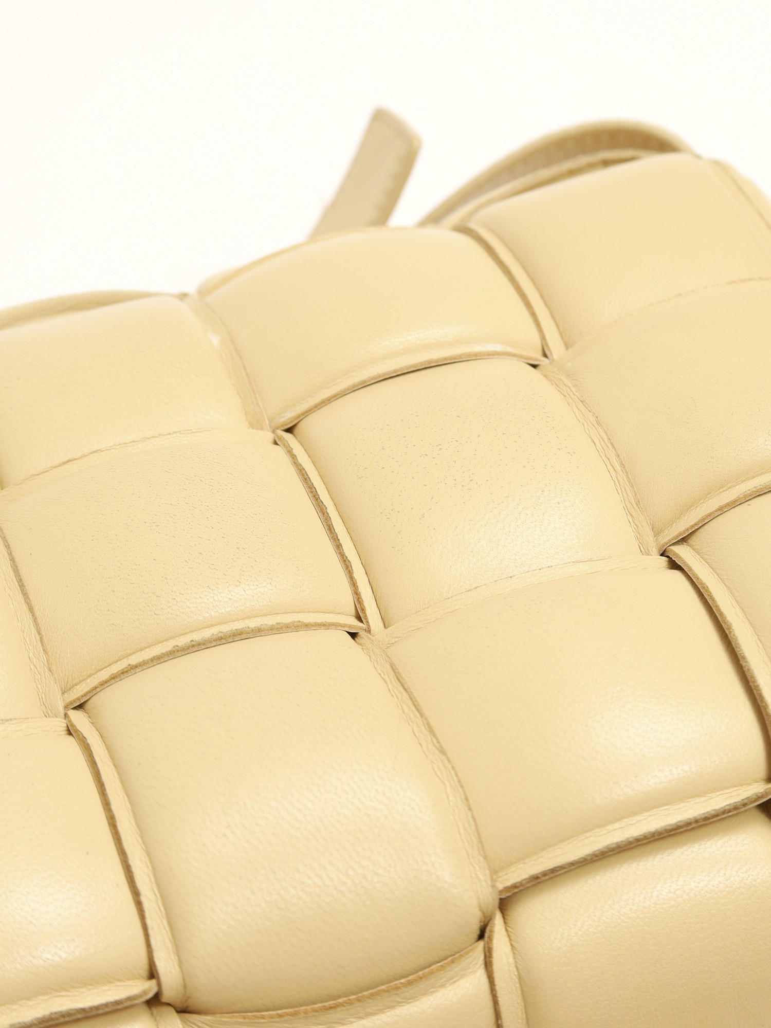 Bottega Veneta Cassette 11