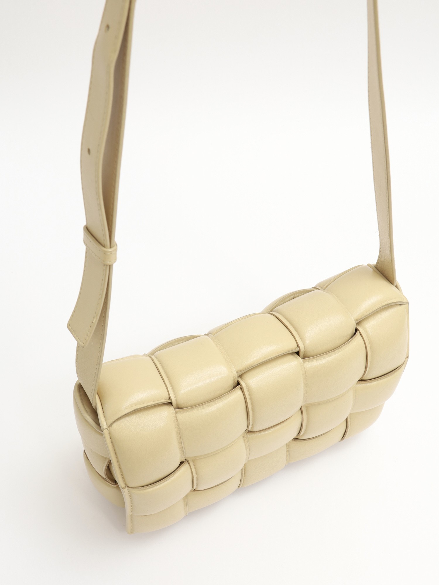 Bottega Veneta Cassette 4