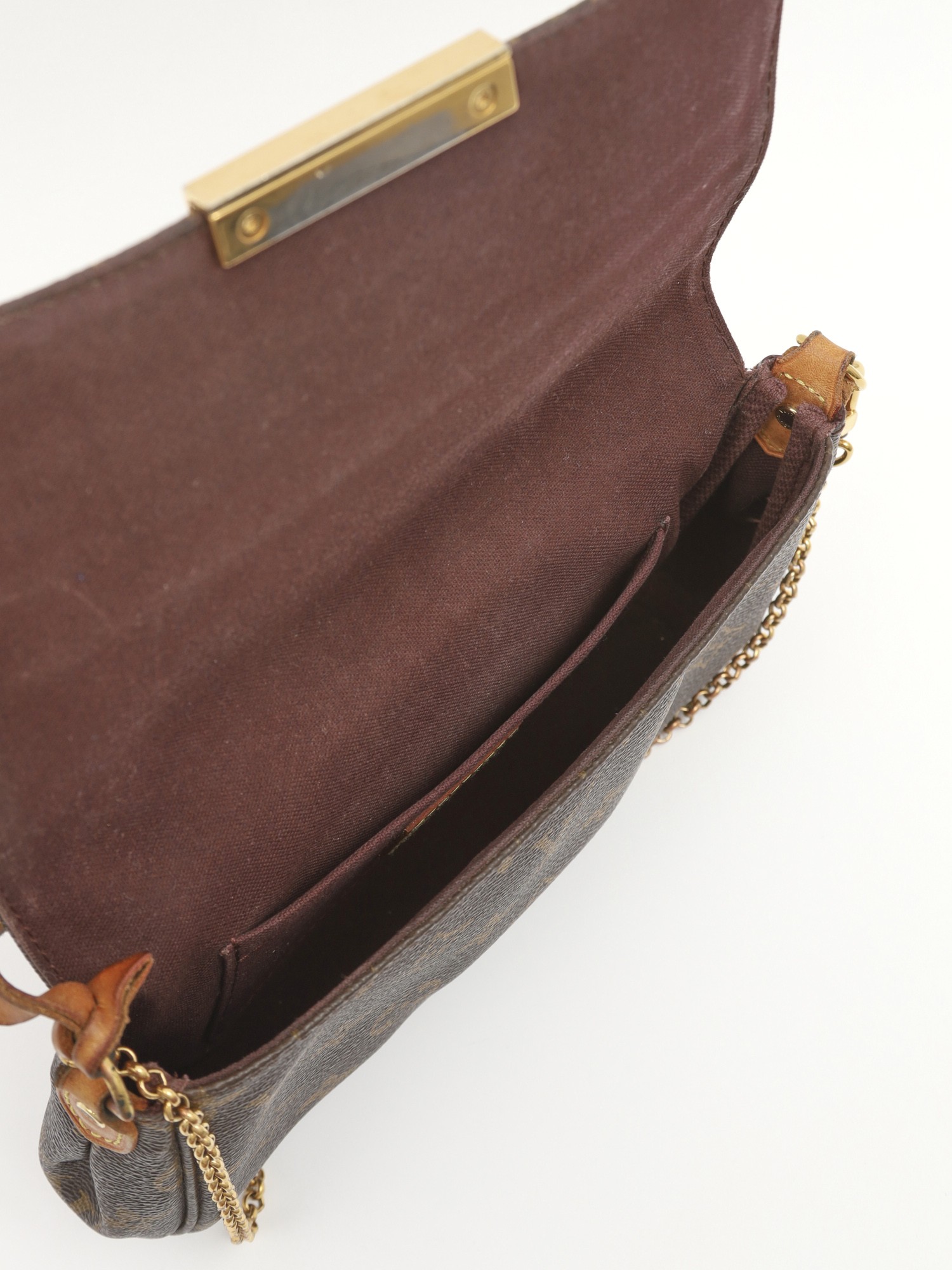 Louis Vuitton Favorite  9