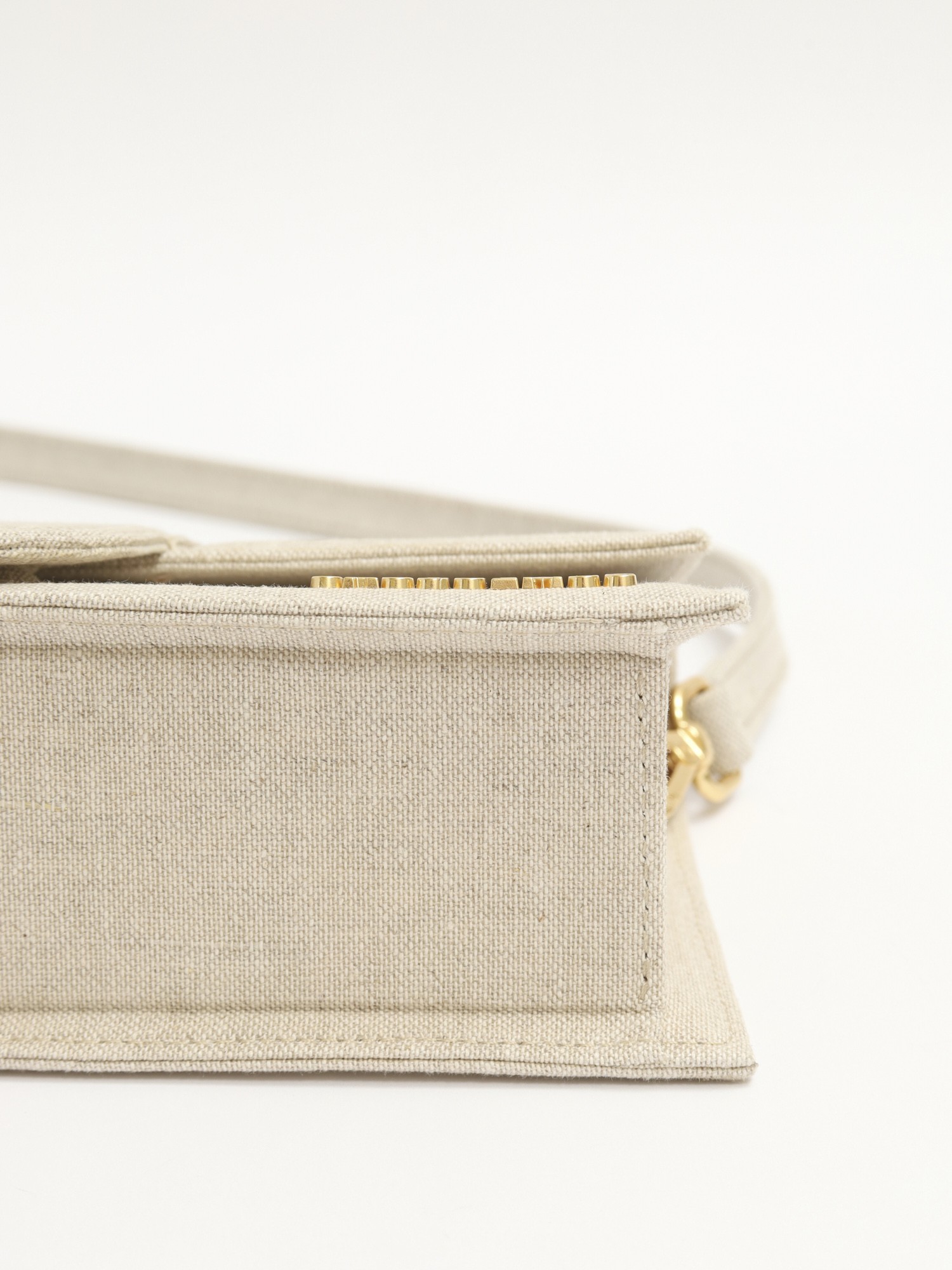 Jacquemus Le Bambino 10