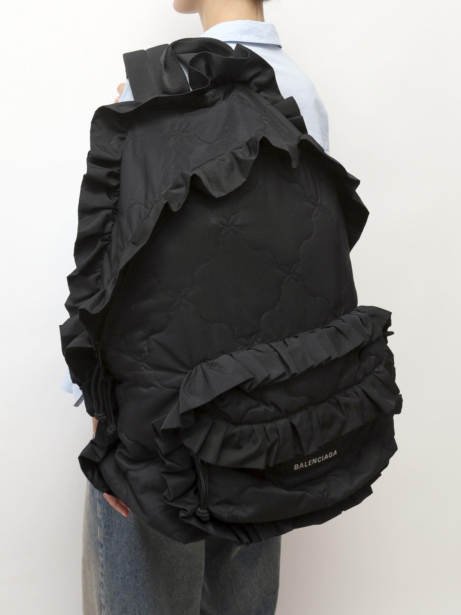 Balenciaga   2