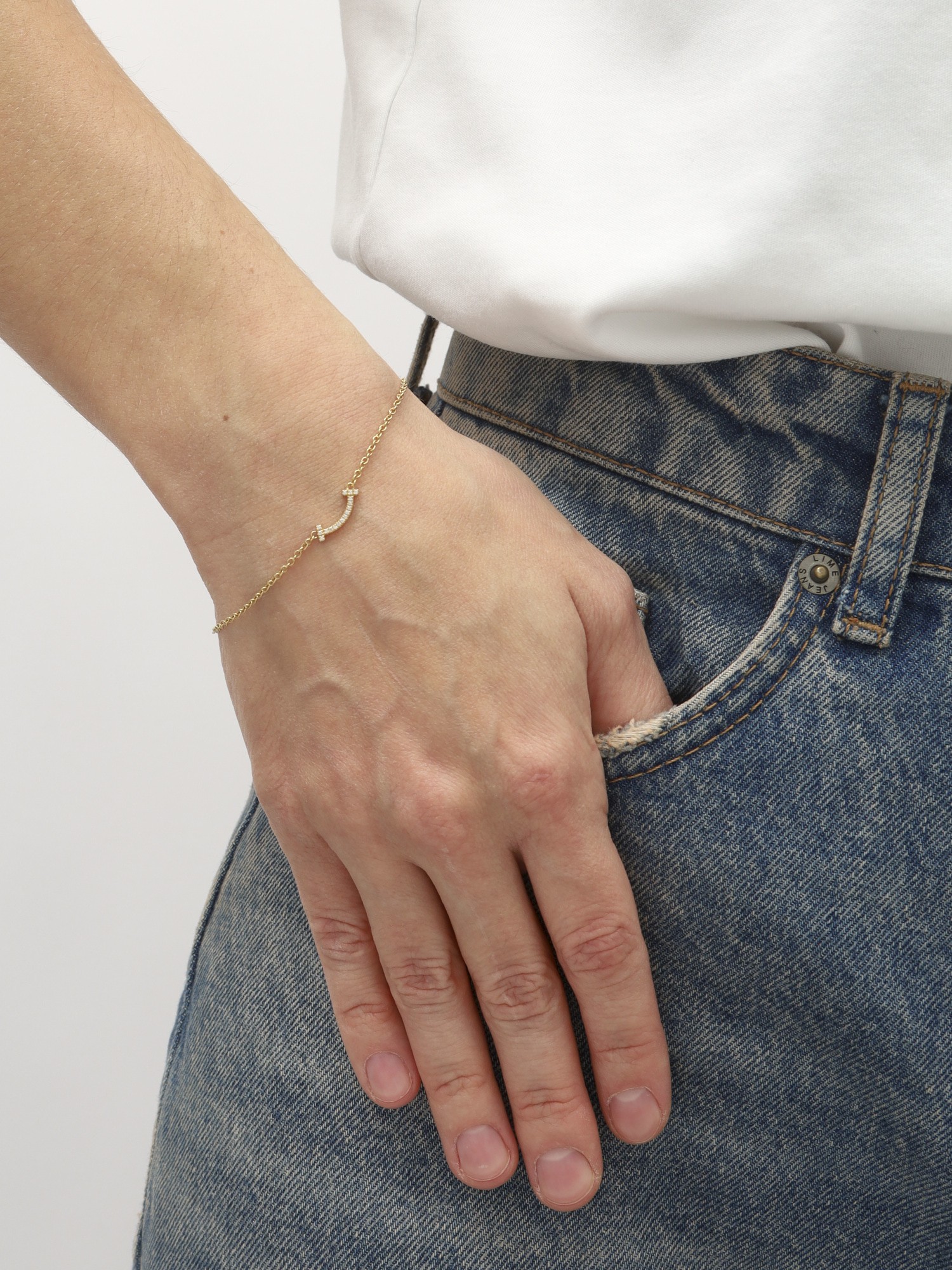 Tiffany  Tiffany T  1