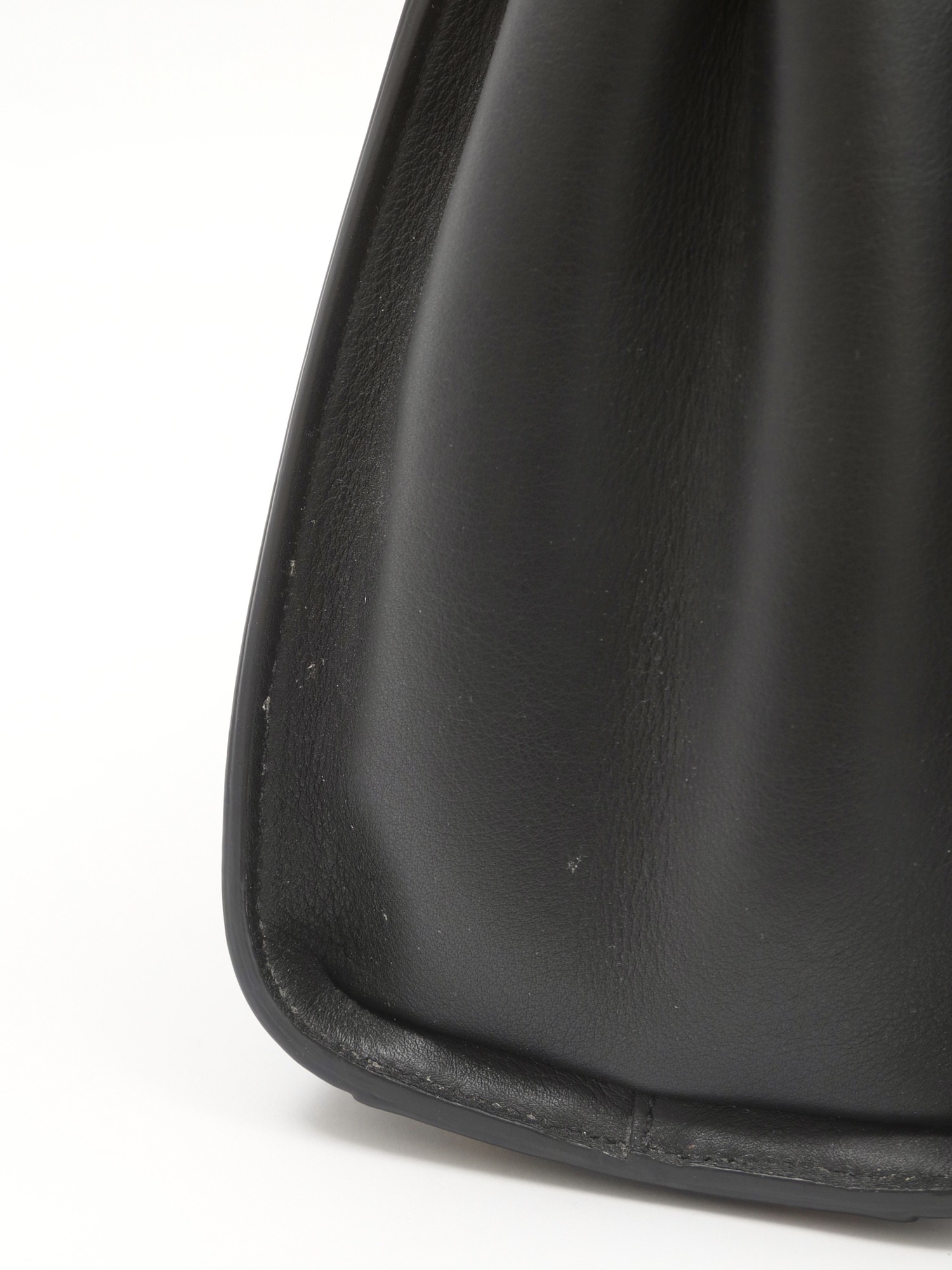 Сумки Fendi Peekaboo изображение #10