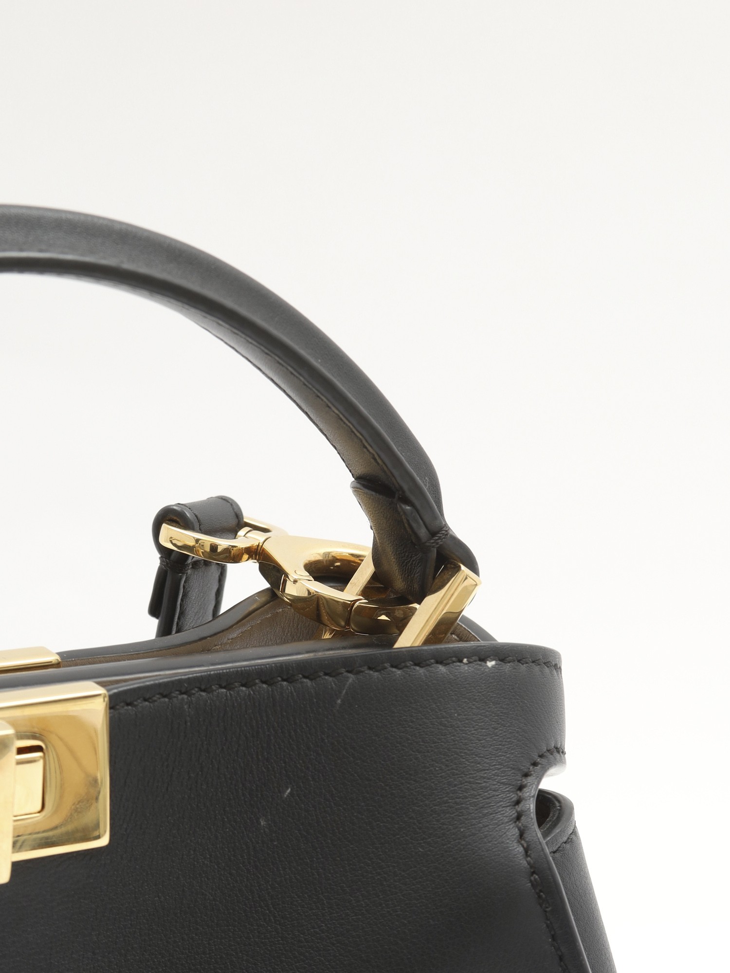 Сумки Fendi Peekaboo изображение #7