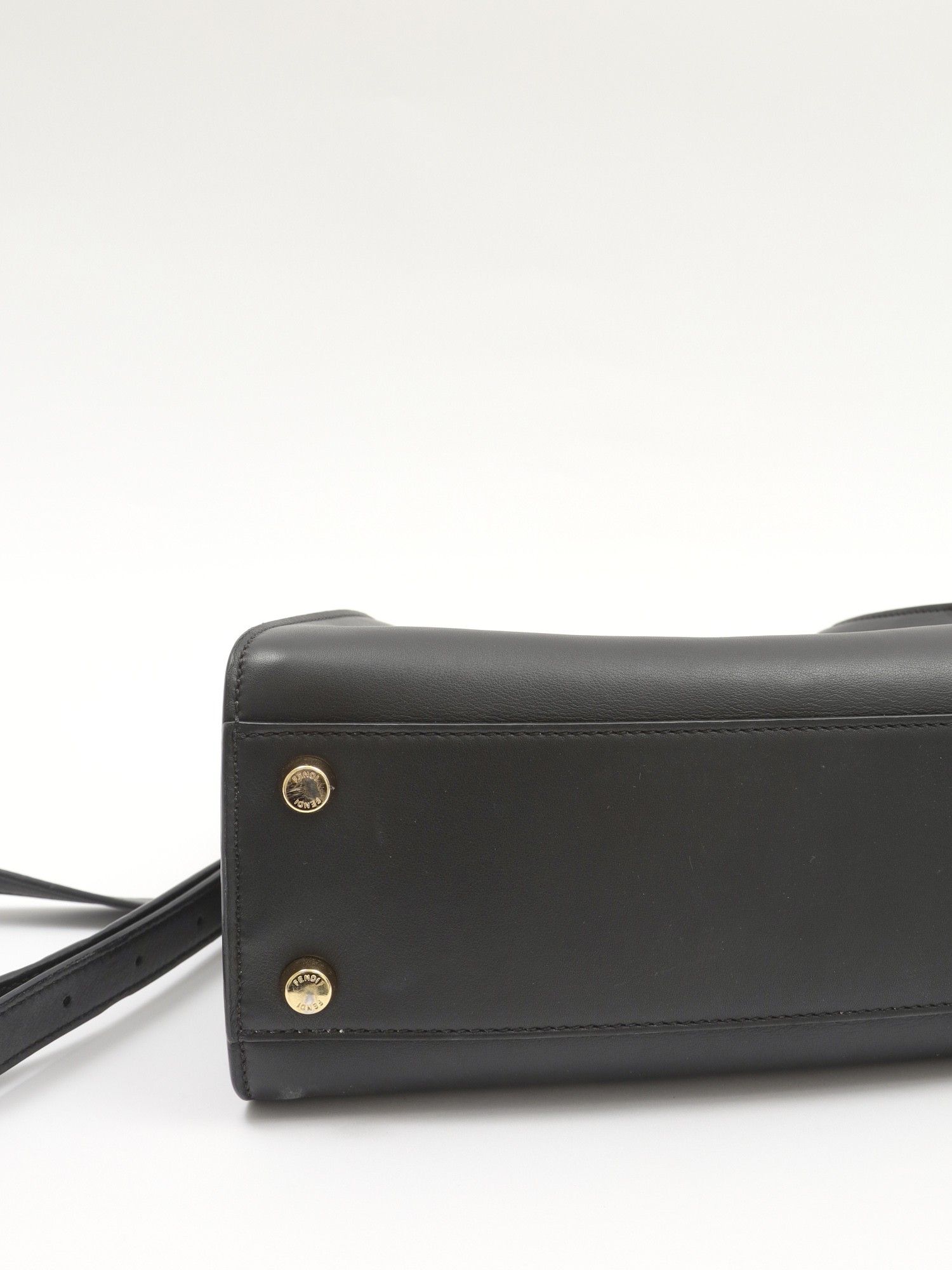 Сумки Fendi Peekaboo изображение #12