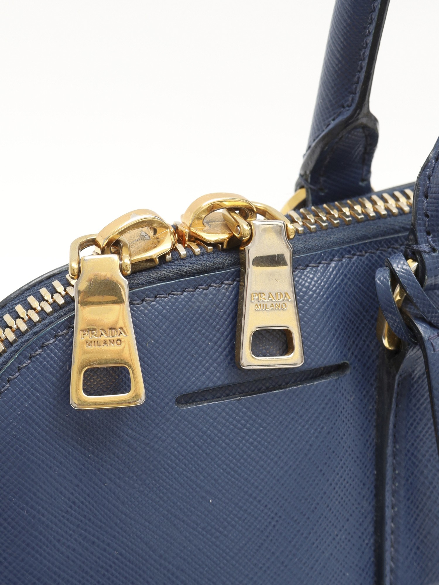 Prada Promenade  6