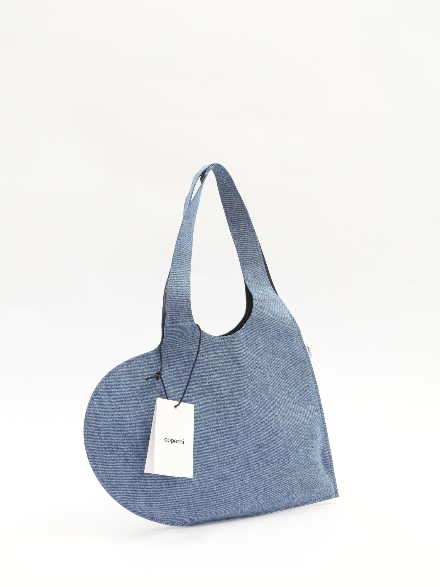 Coperni Heart 3