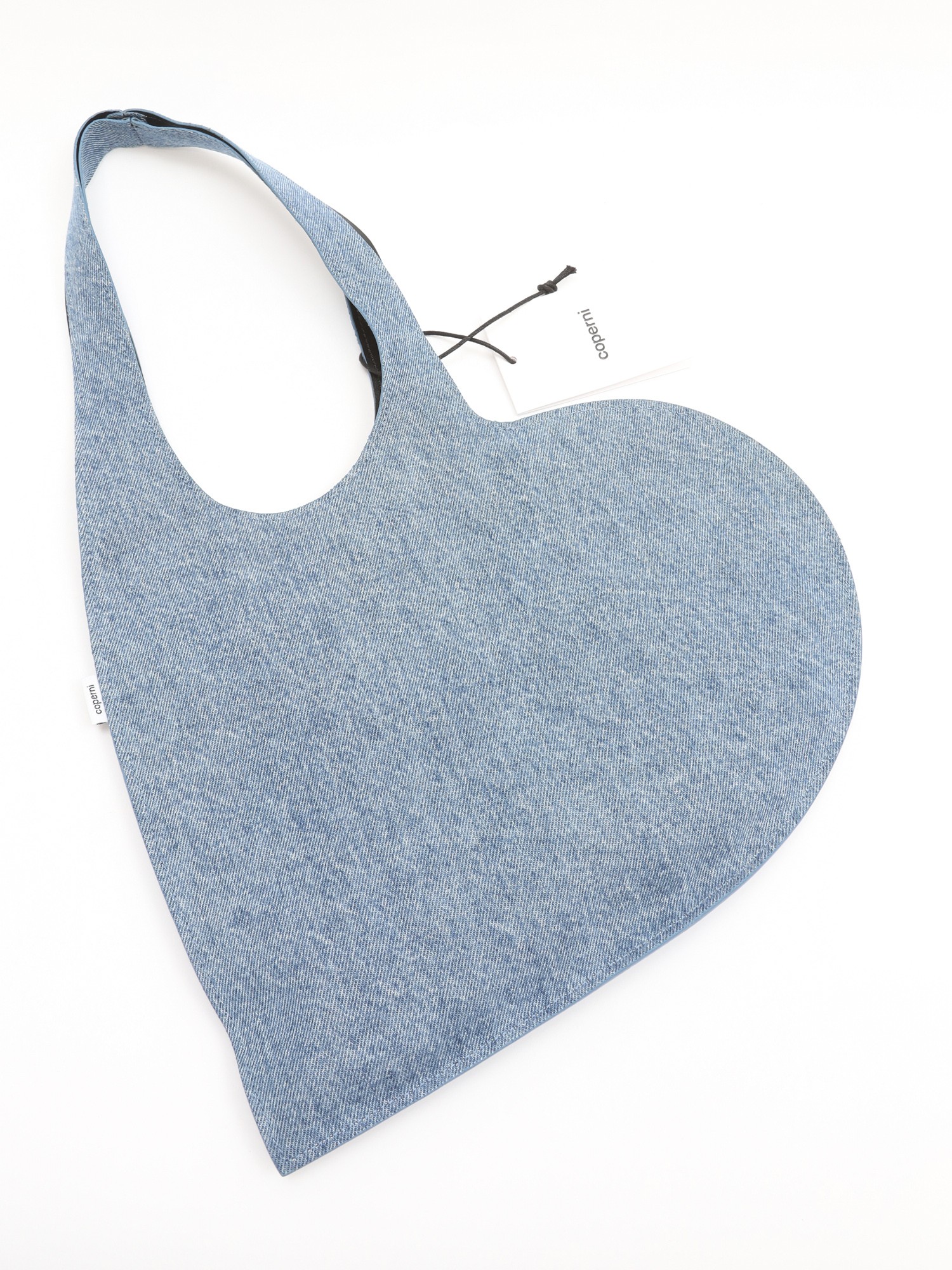 Coperni Heart 5