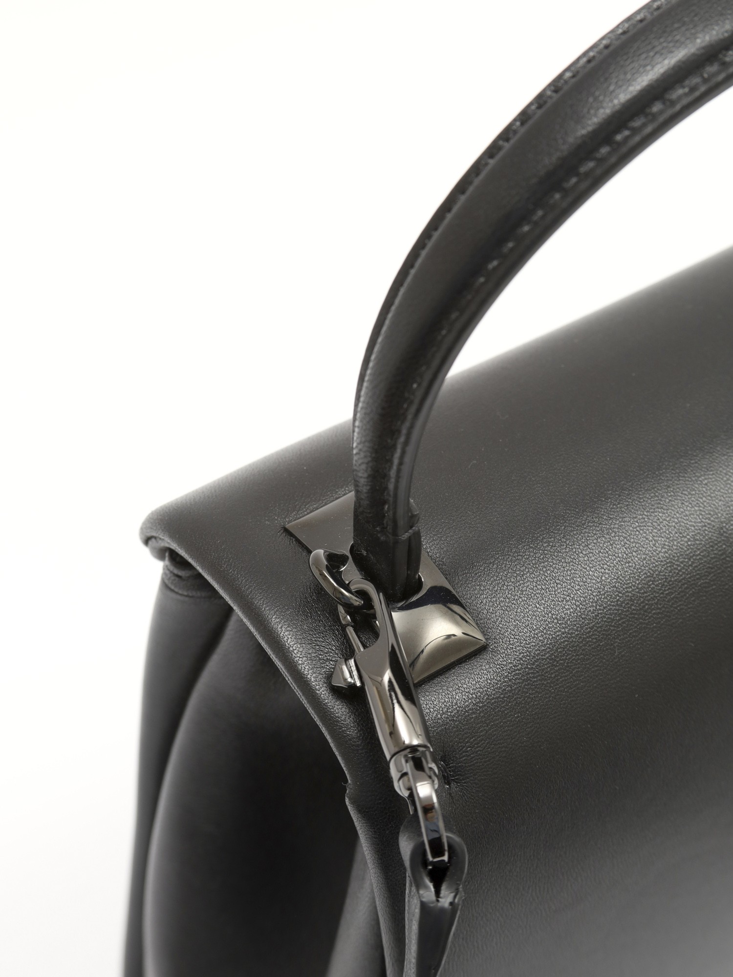 Valentino Leather Bag  6
