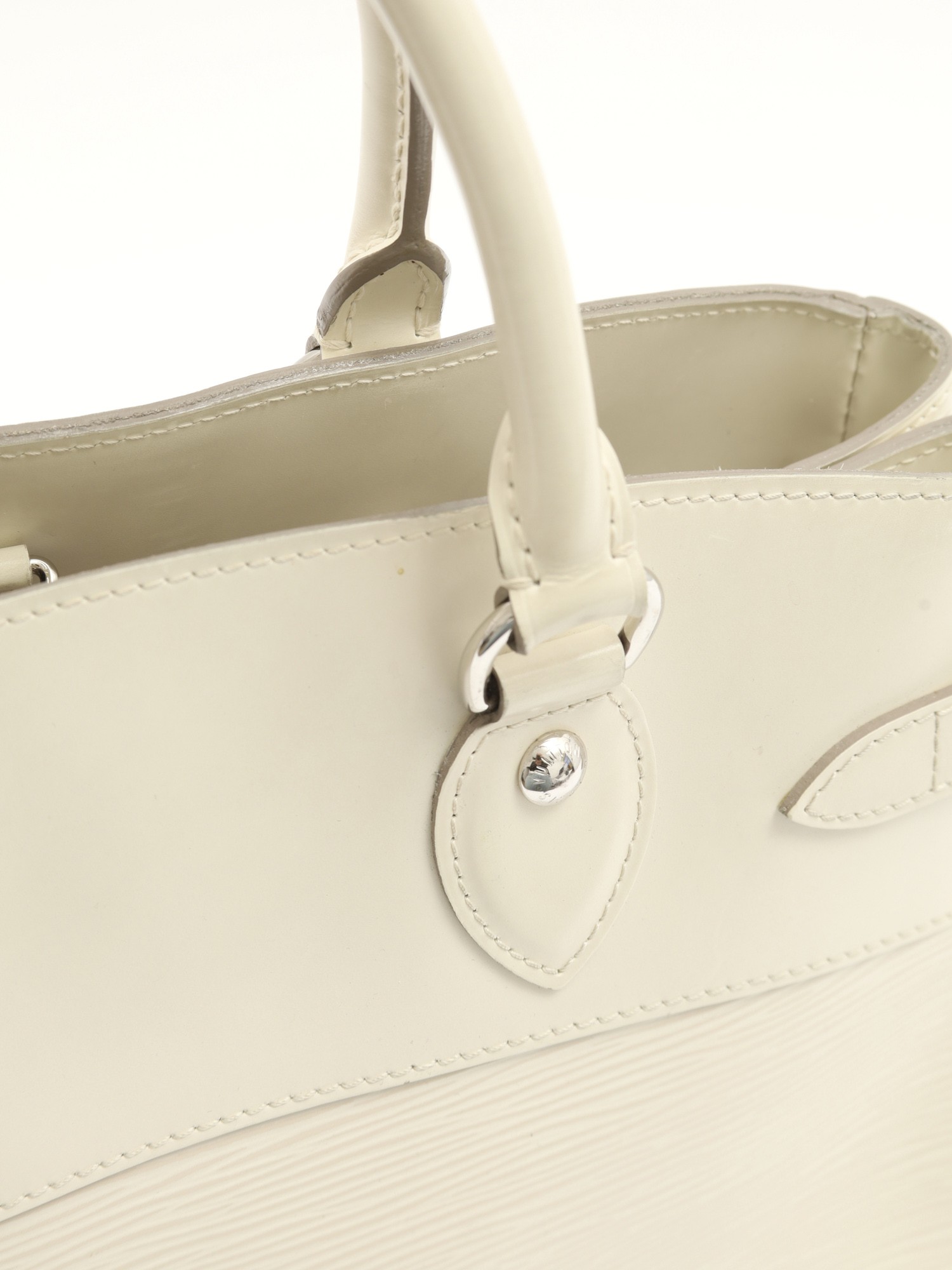 Louis Vuitton Passy 10