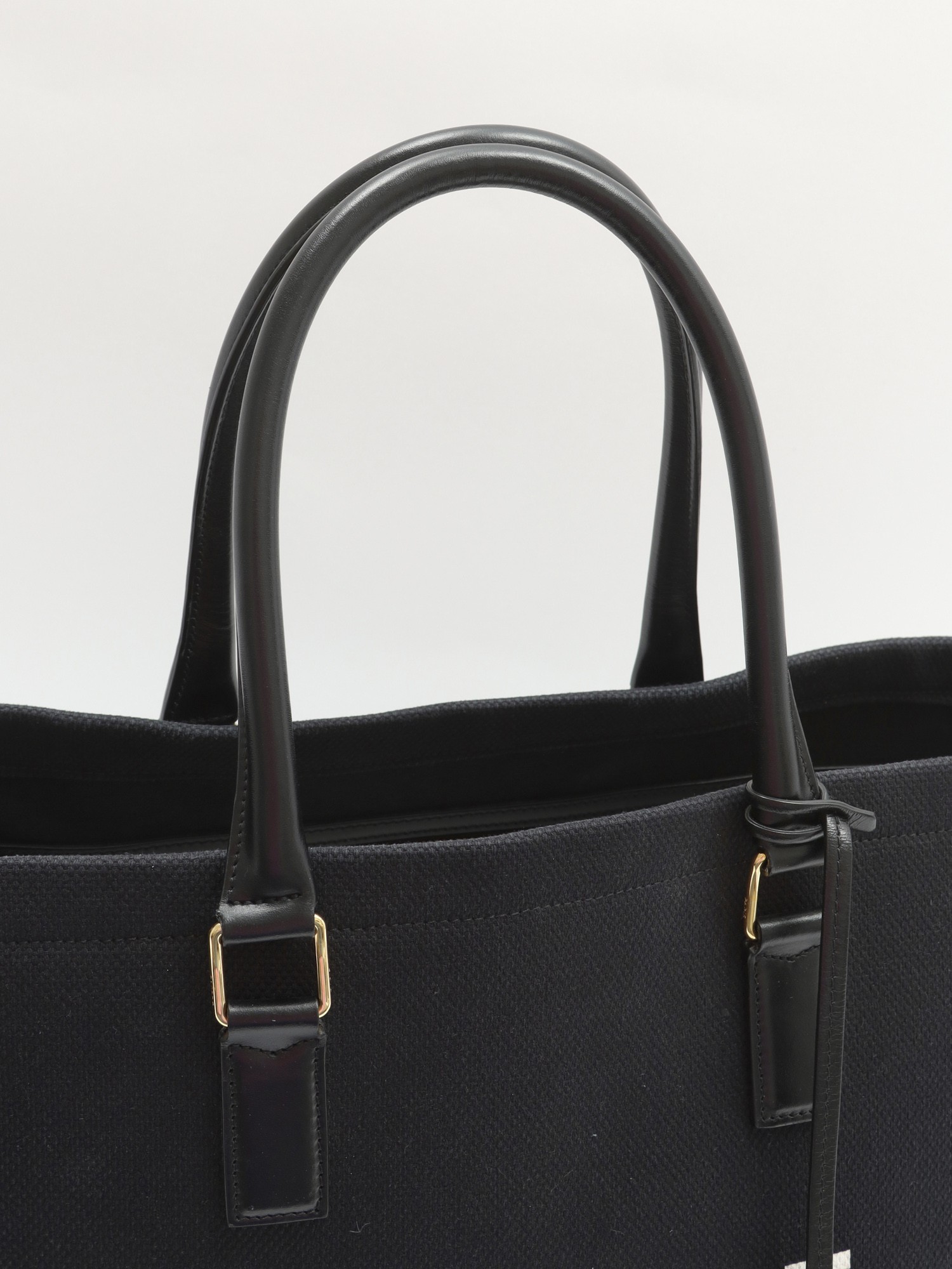 Celine   5