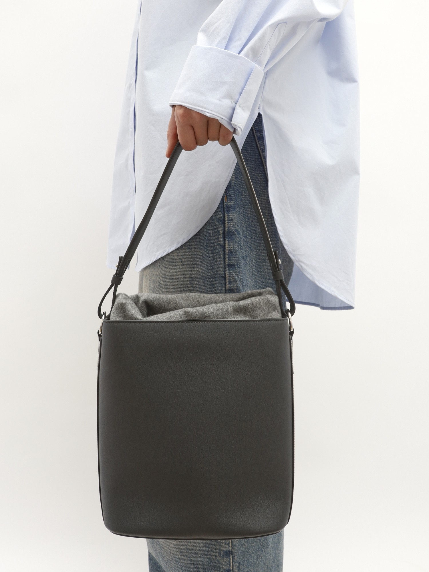 Loro Piana Leather Bag  1