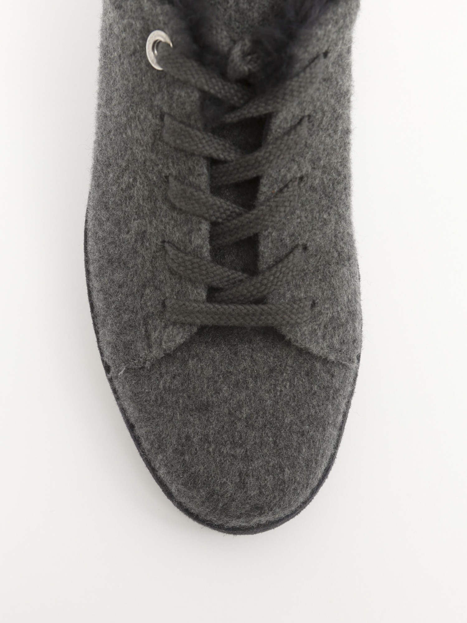 Loro Piana  38.5 5