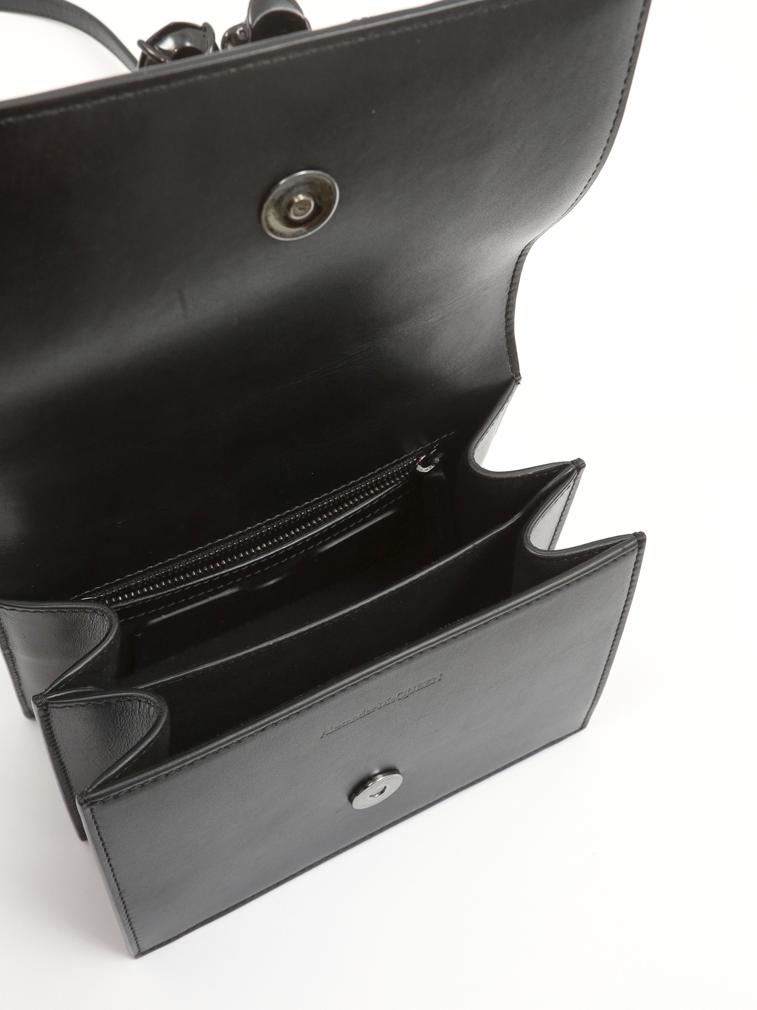 Alexander McQueen Knuckle  8