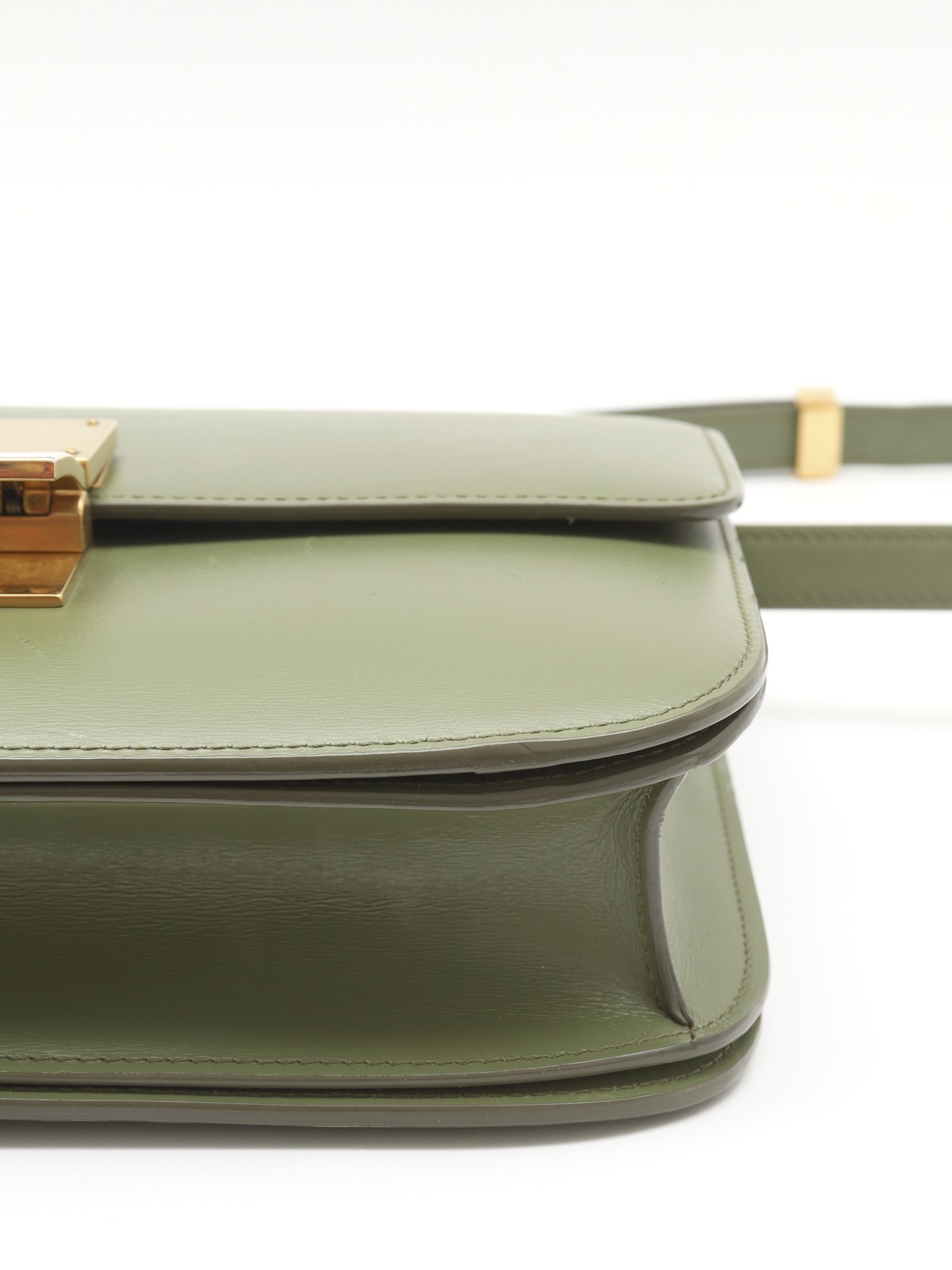 Celine Classic  6